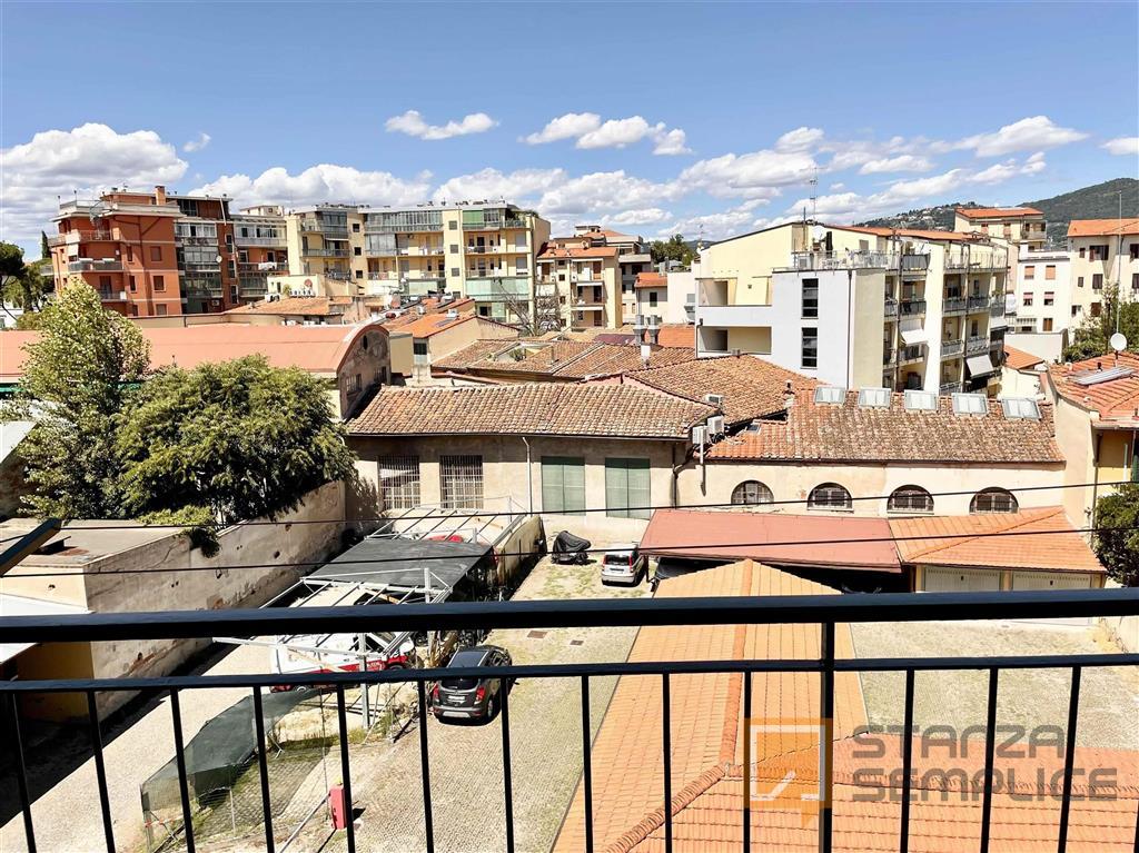Stanza di 9 mq in Via Q. SELLA, Firenze