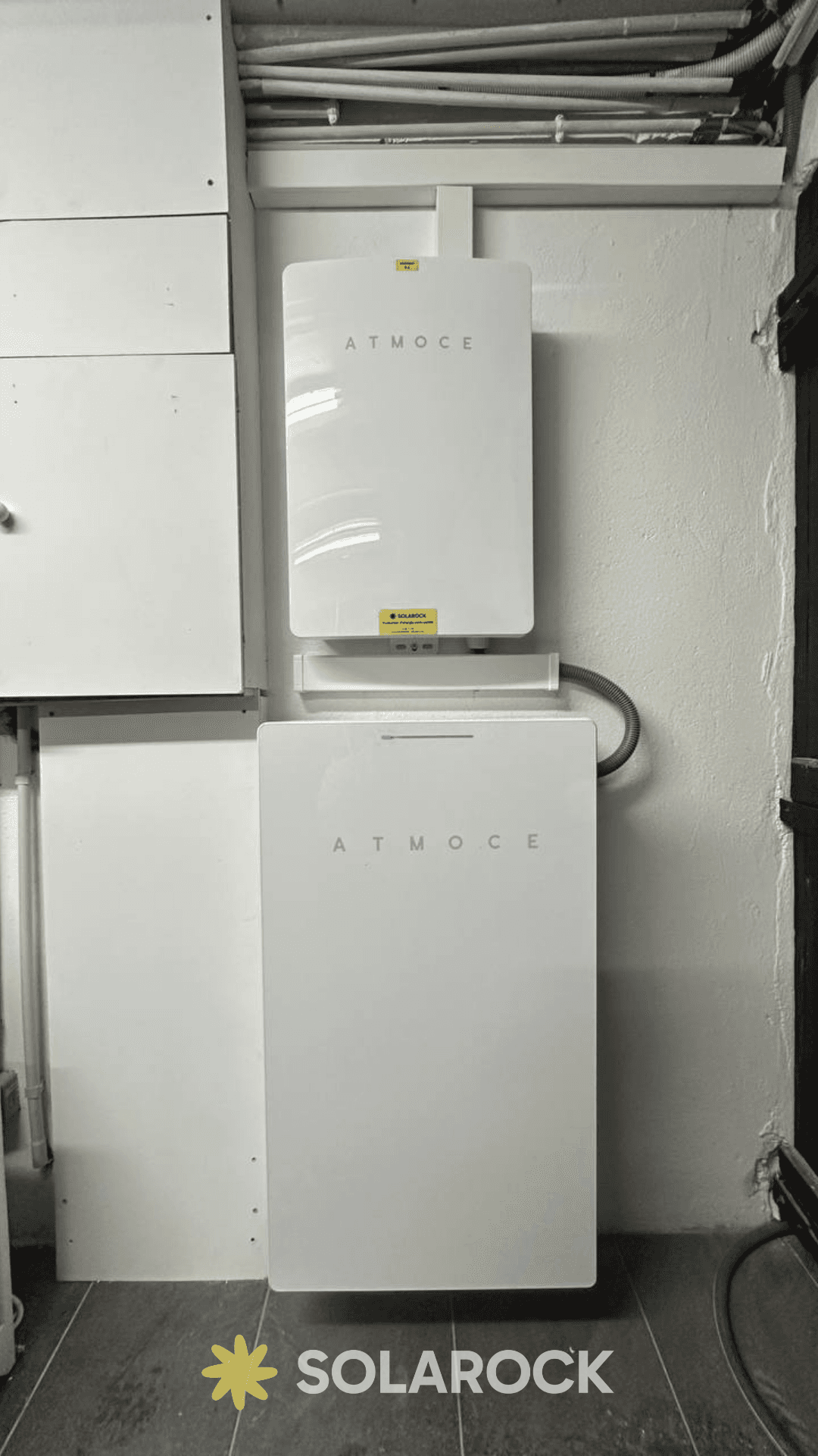 photo d'une batterie solaire installée par Solarock