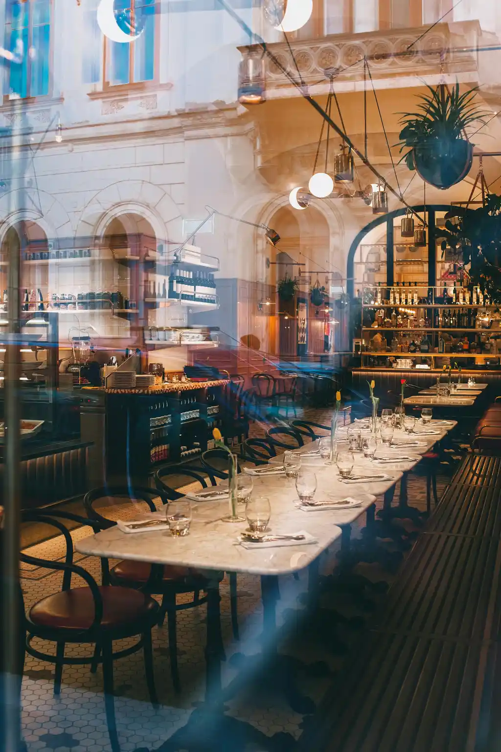 Aménagement intérieur d'un restaurant à Bordeaux