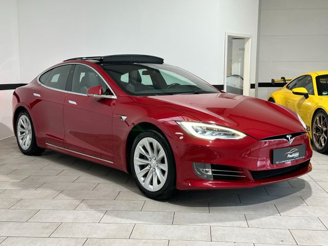 TESLA Model S 2018 RED Gebrauchtwagen - Galeriebild 3
