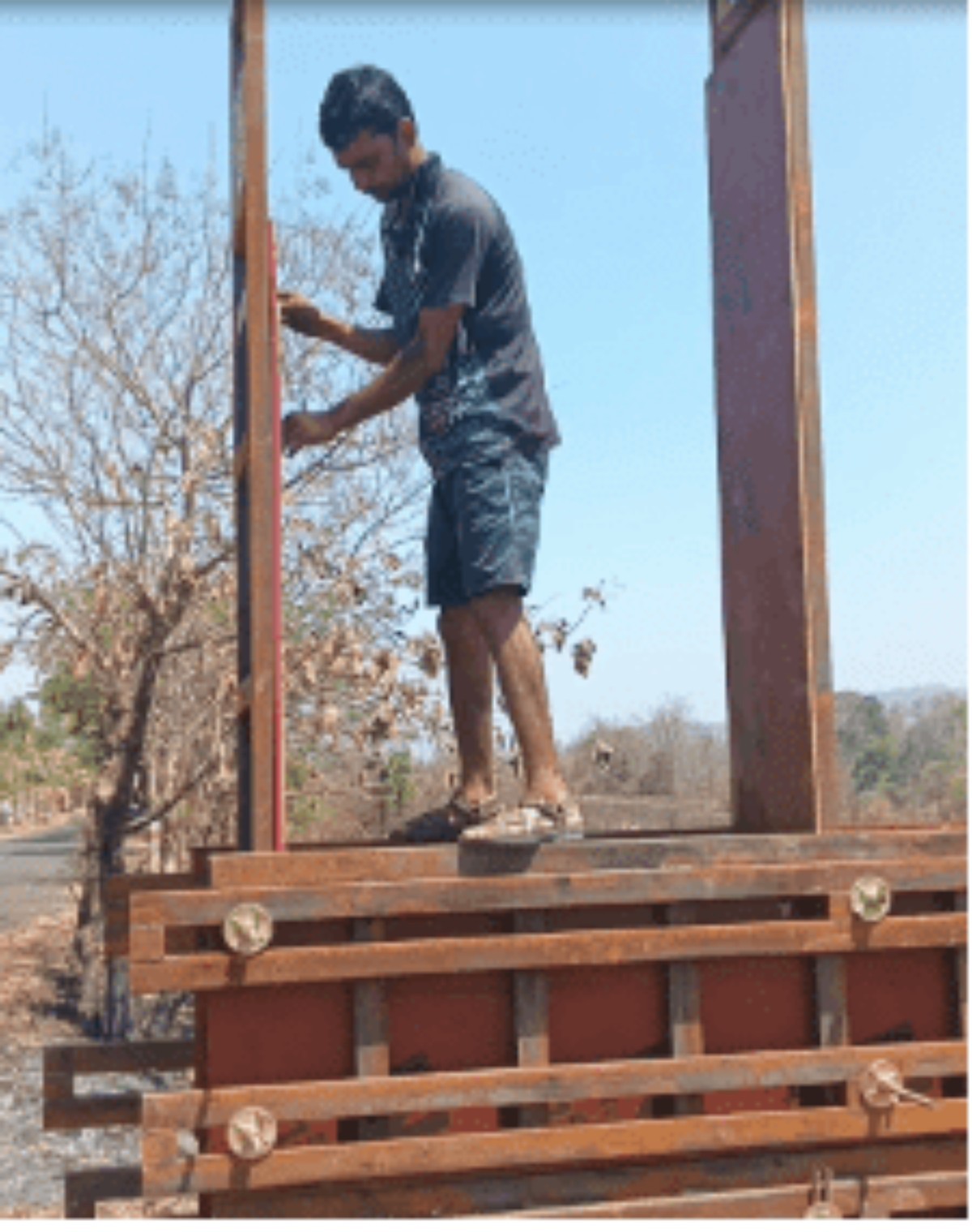 Checking plumb