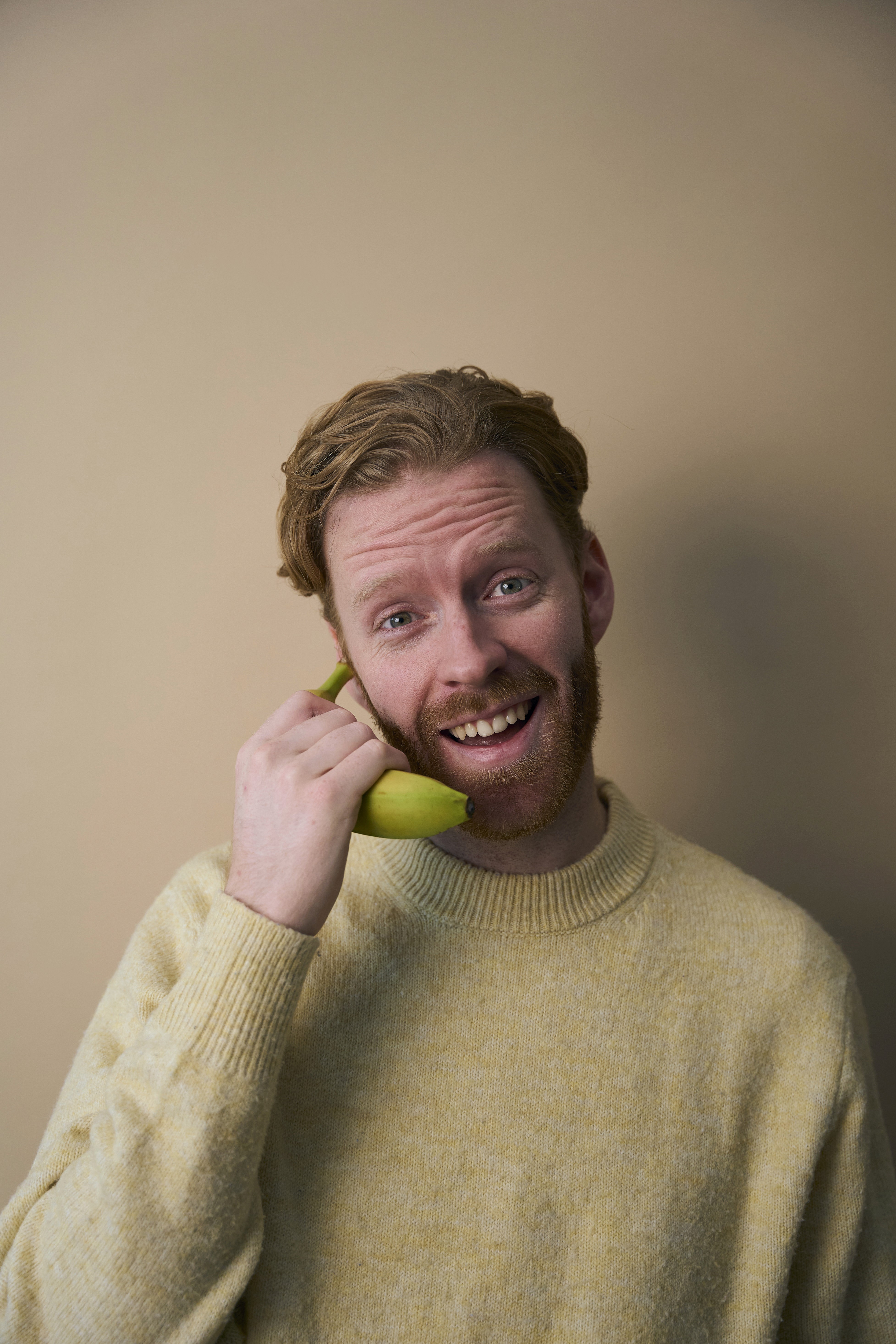 Concetrated triathlete grayscale