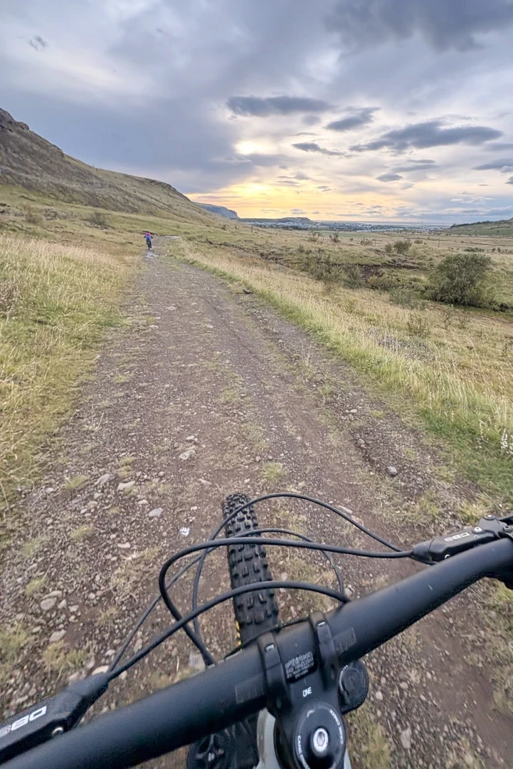 a view from a bike towards gravel biketrail