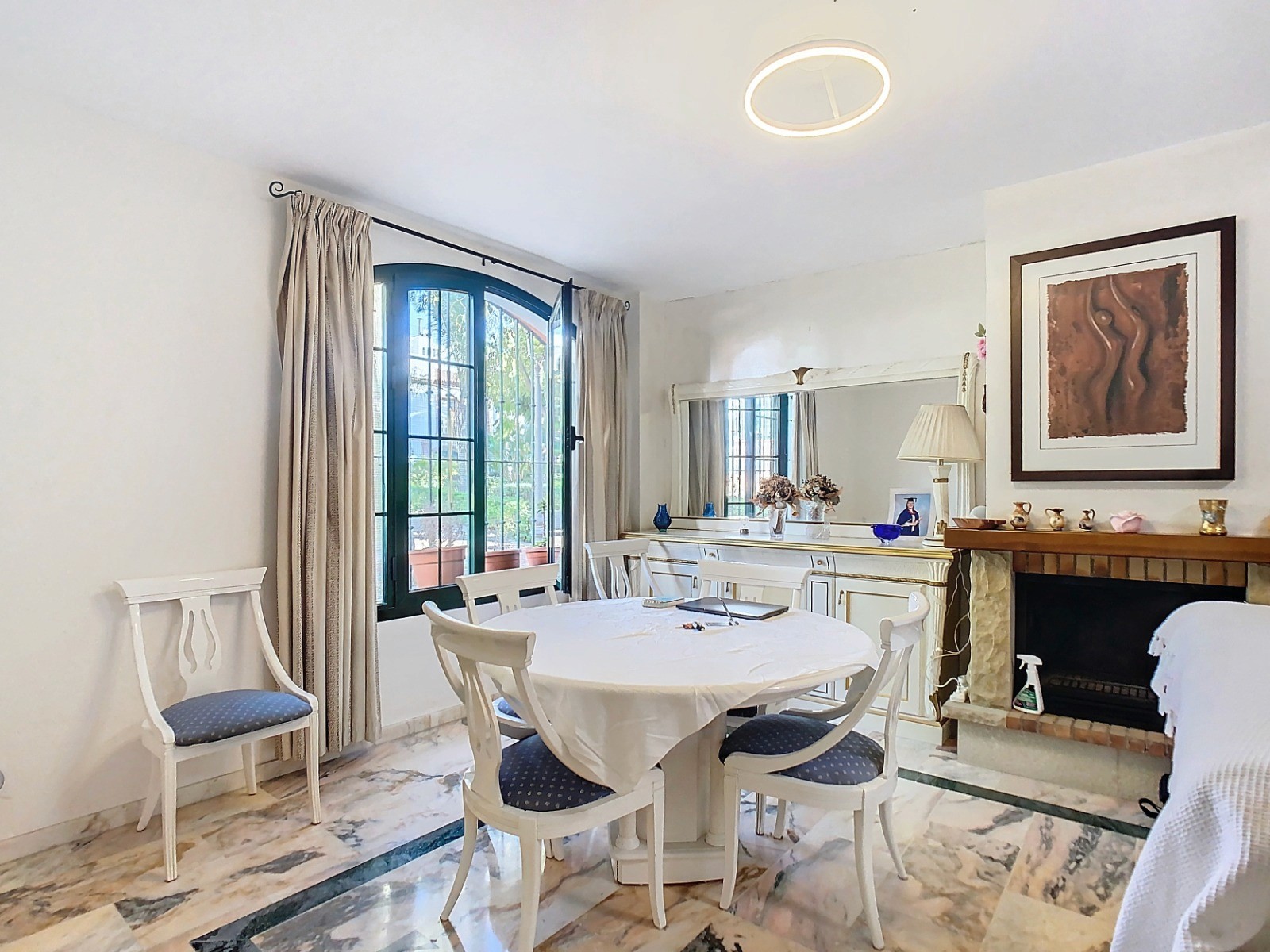 Mediterranean Villa 4