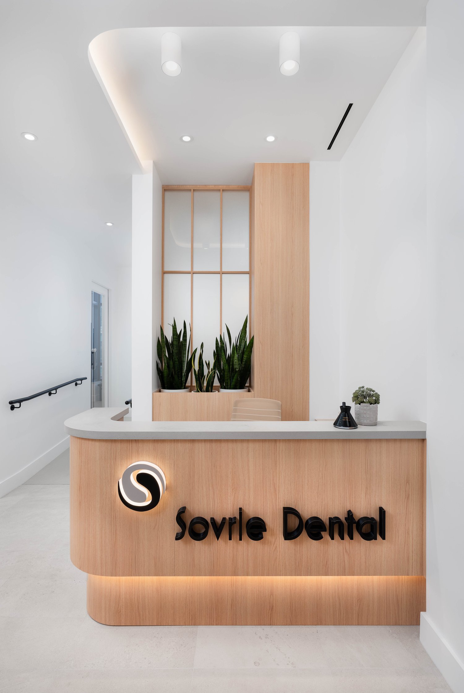 Sovrle Dental Clinic Front Desk | Sovrle Dental Clinic | Best Dentist in North York, ON