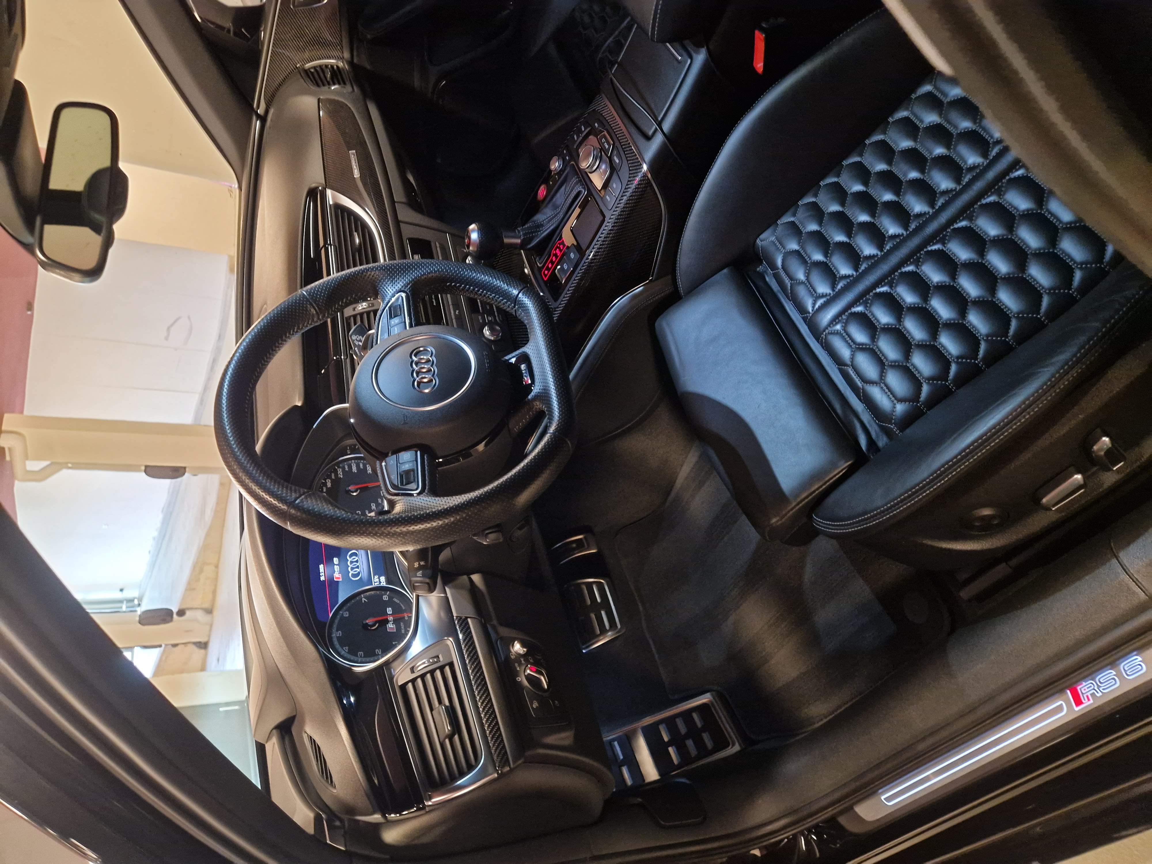 Professionelles Auto Detailing mit exzellenter Kundenerfahrung beim Waschman Service