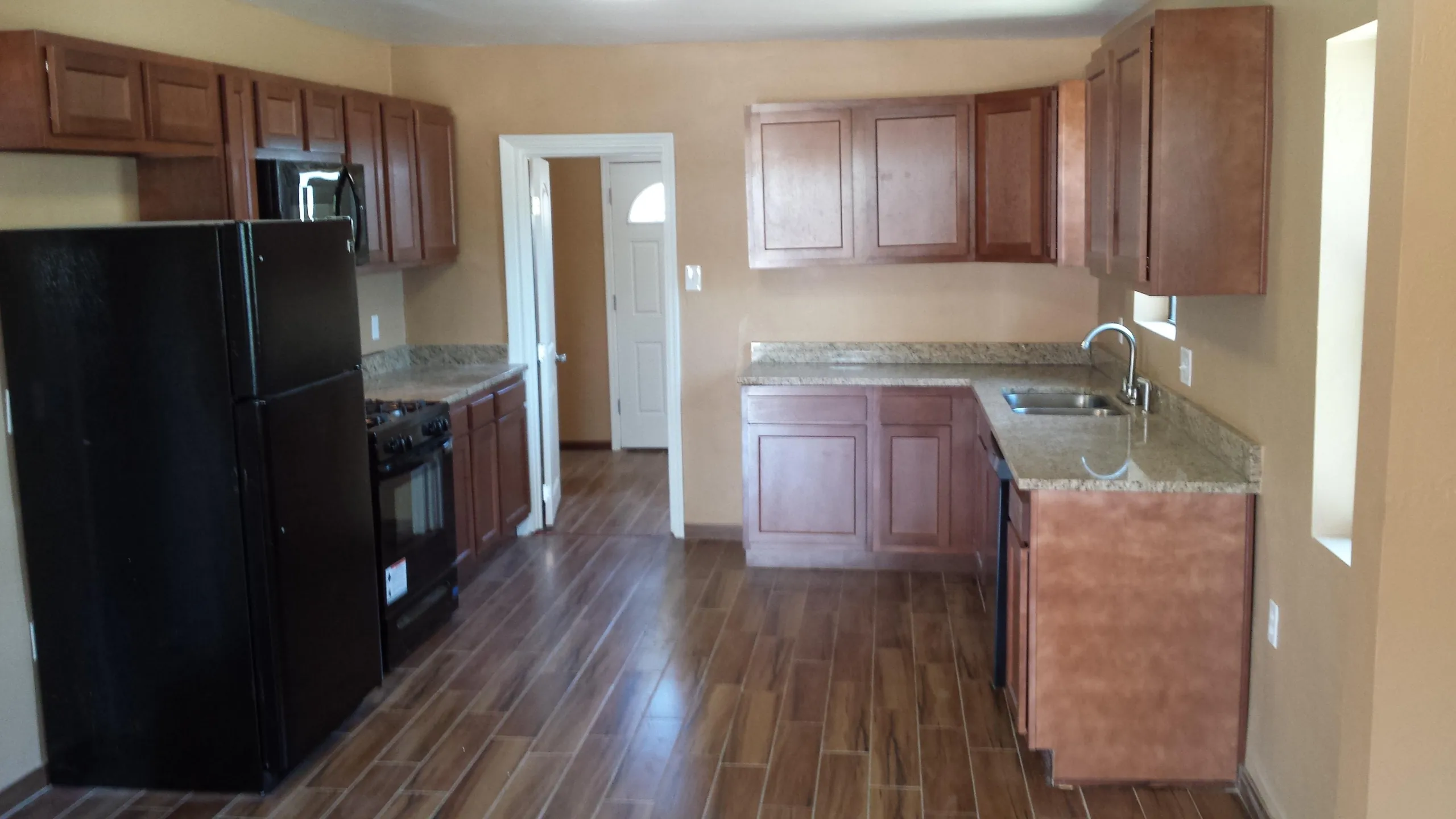 Remodeled Tucson kitchen by Silva Diversified Construction