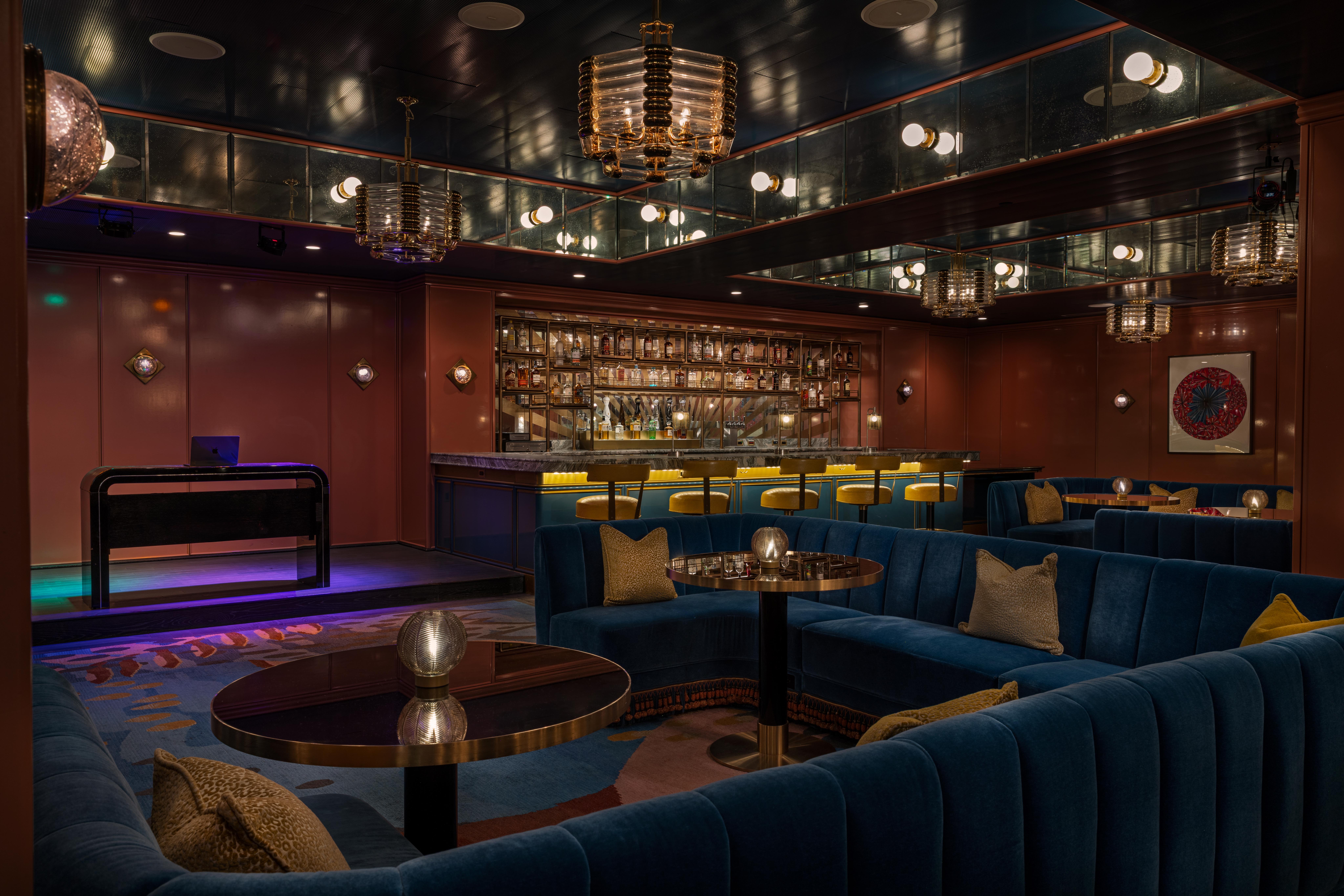 Sunset Blvd Across from Comedy Store