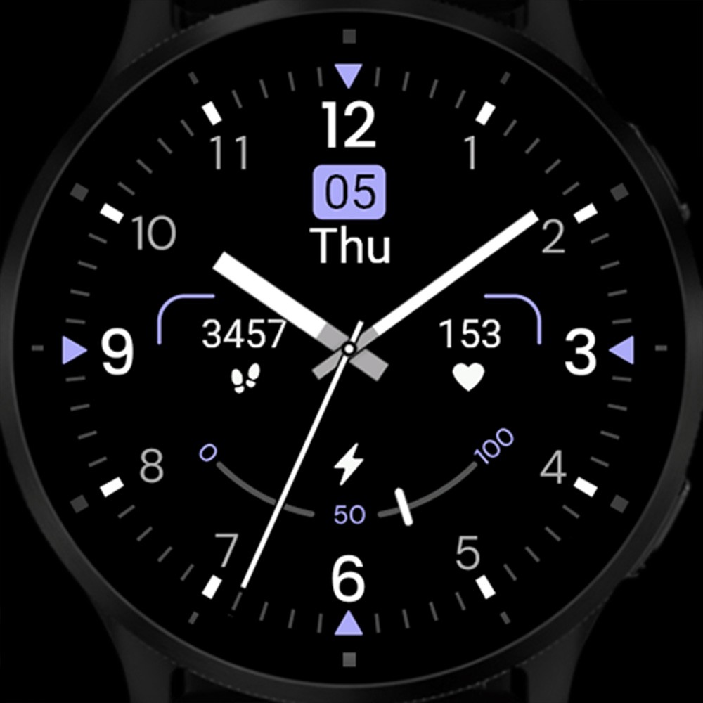 Minimal Black v16 analog watch face shown on a Garmin Venu