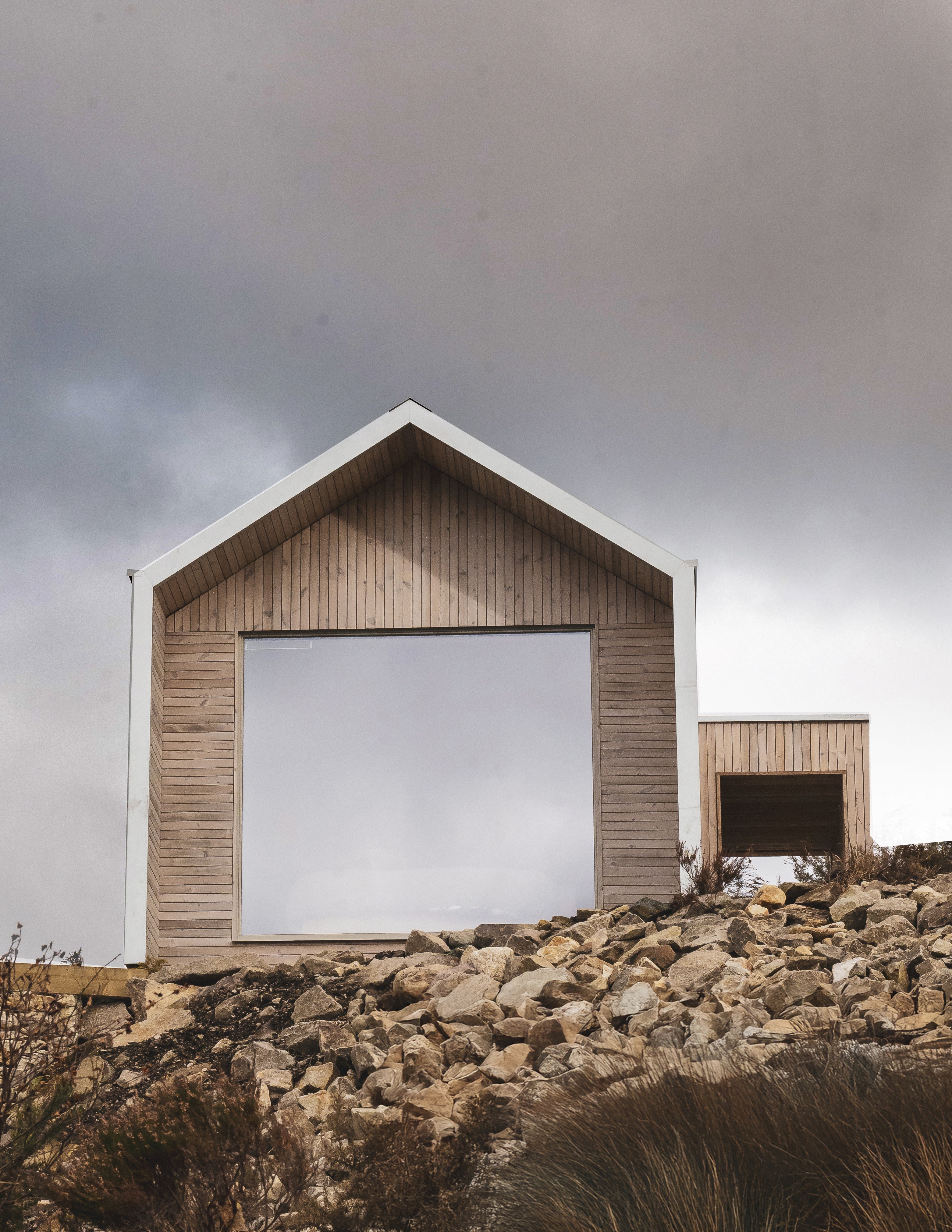 Raasay distilery cabins by S+Co and Corr cabins