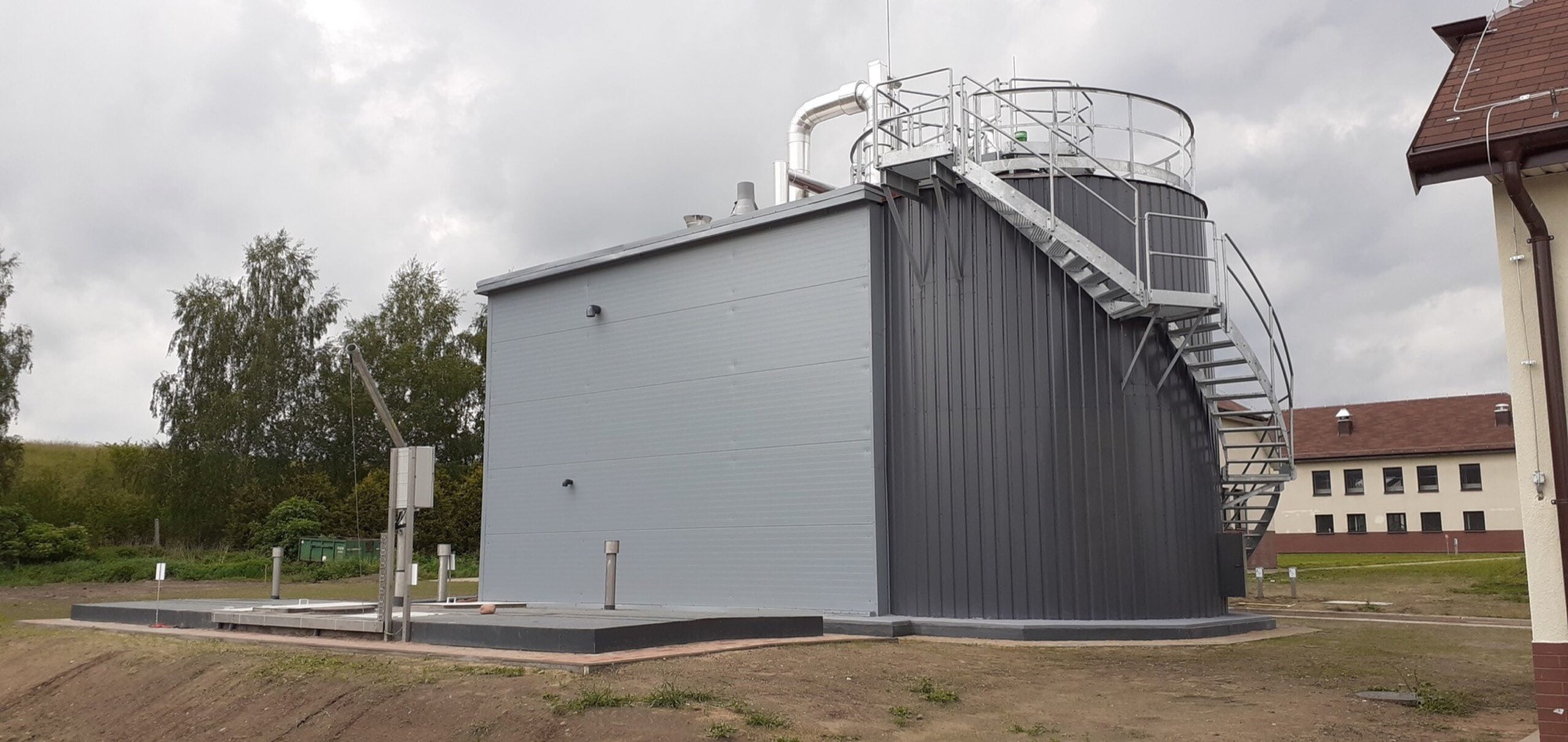 AEROTHERM reactor and plant building at the PUK w Kolnie wastewater treatment plant, Kolno, Poland