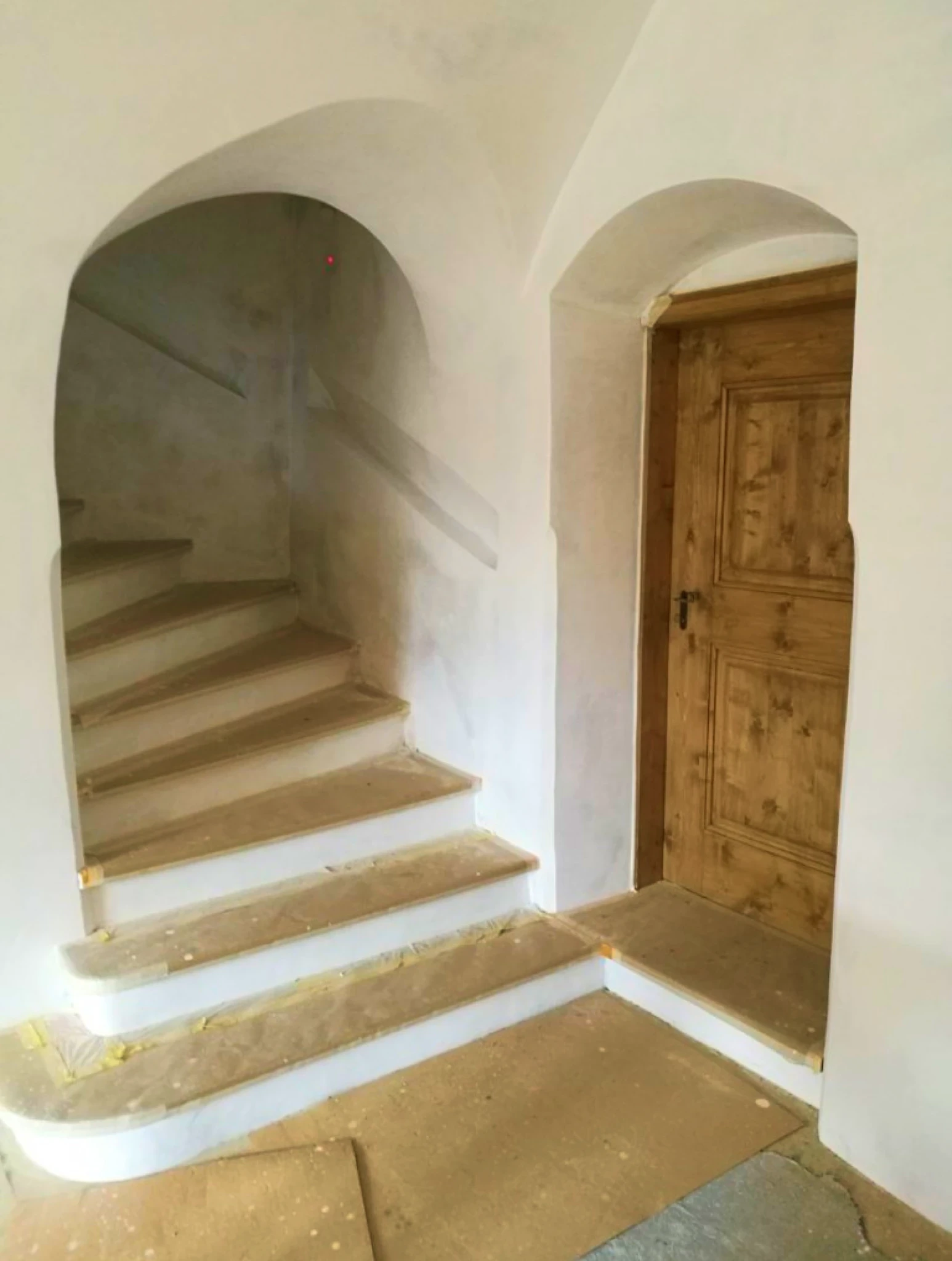 Pfarrhof Eingang mit Stiege