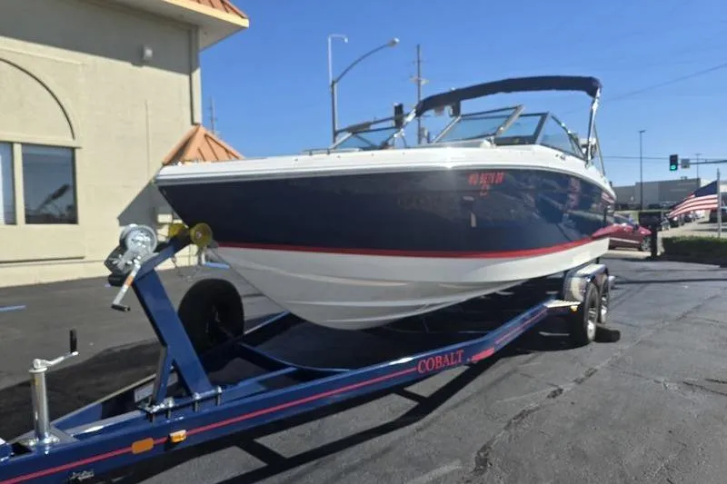 Boat thumbnail 3