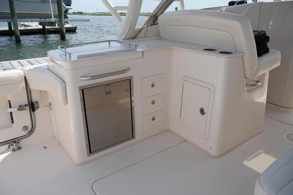 Boat thumbnail 5