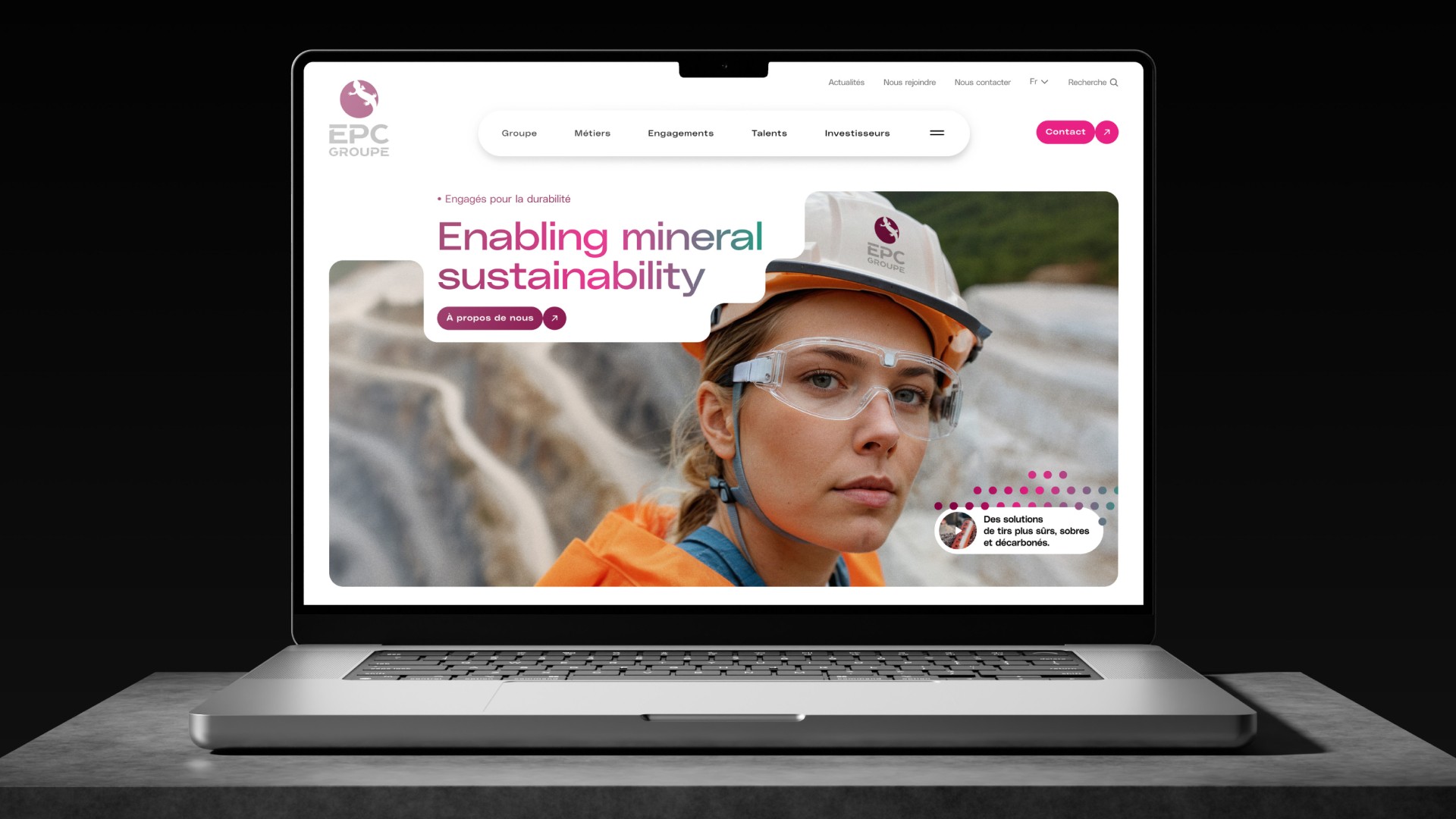 Page d'accueil du site EPC affiché sur un macbook