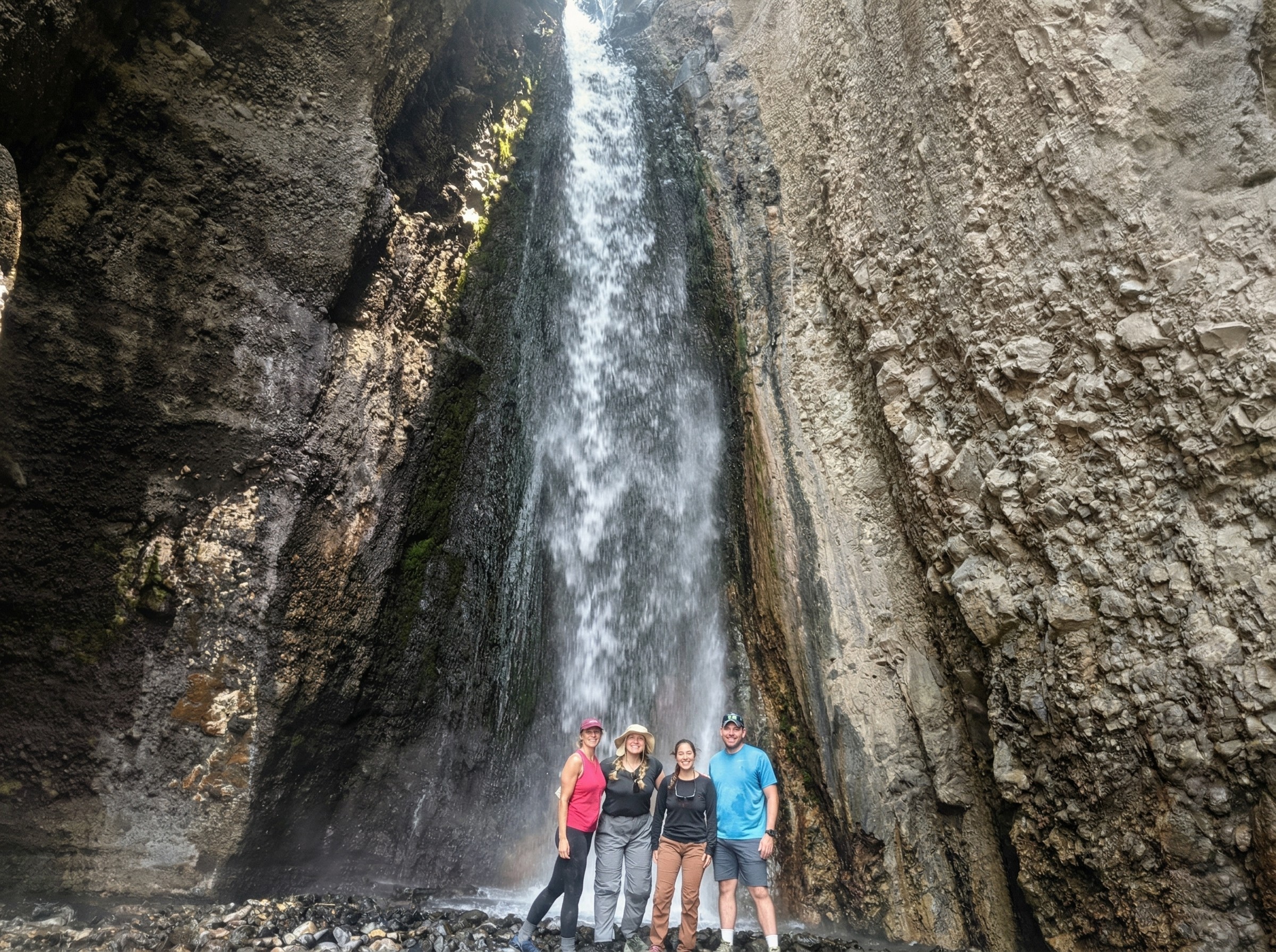 Collection of AlUla desert landscapes — golden dunes, sandstone cliffs, and authentic travel moments captured under natural light.