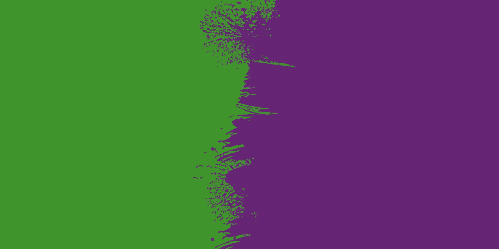 Explosion de l'encre violette sur la verte