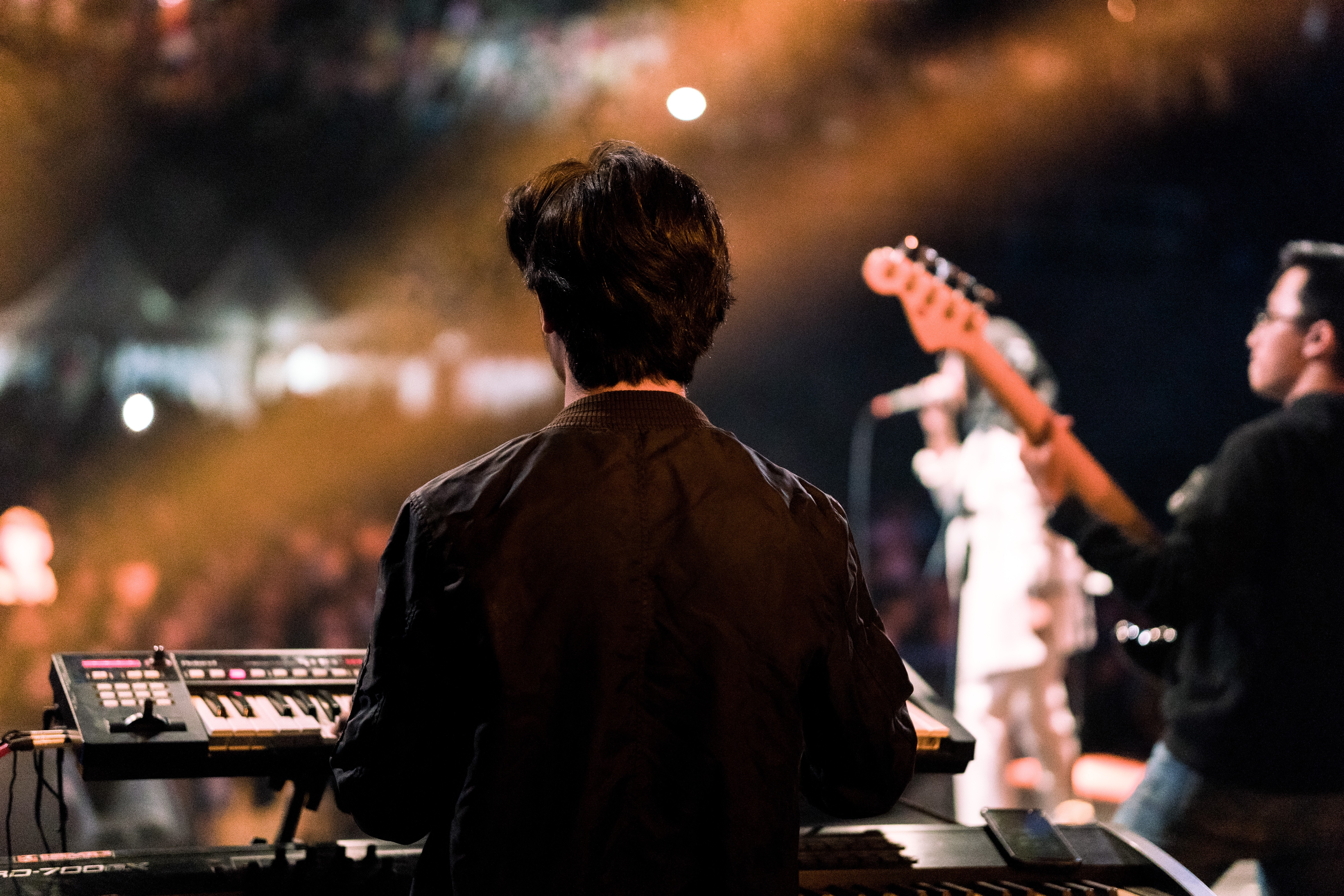 Jojo as Keyboardist of ITS Jazz, perfom at Jazz Tretes