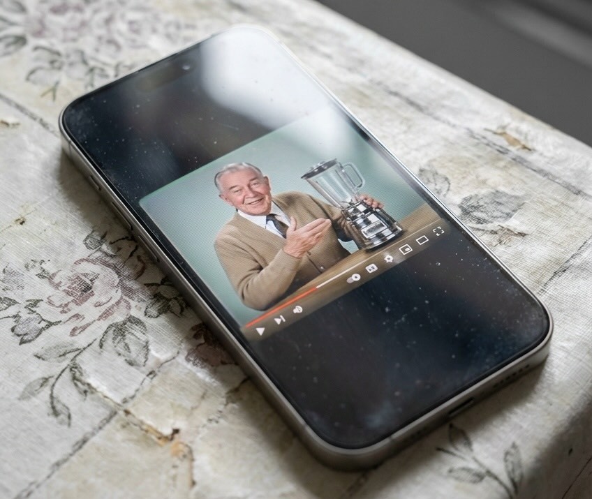 Retro-stylized video ad of kitchen appliance