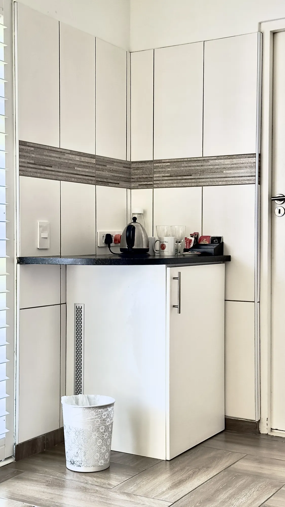 The honesty bar and tea and coffee station in our Take 5 room.