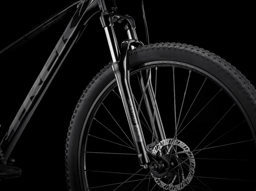 Trek Marlin+ 6  Dnister Black