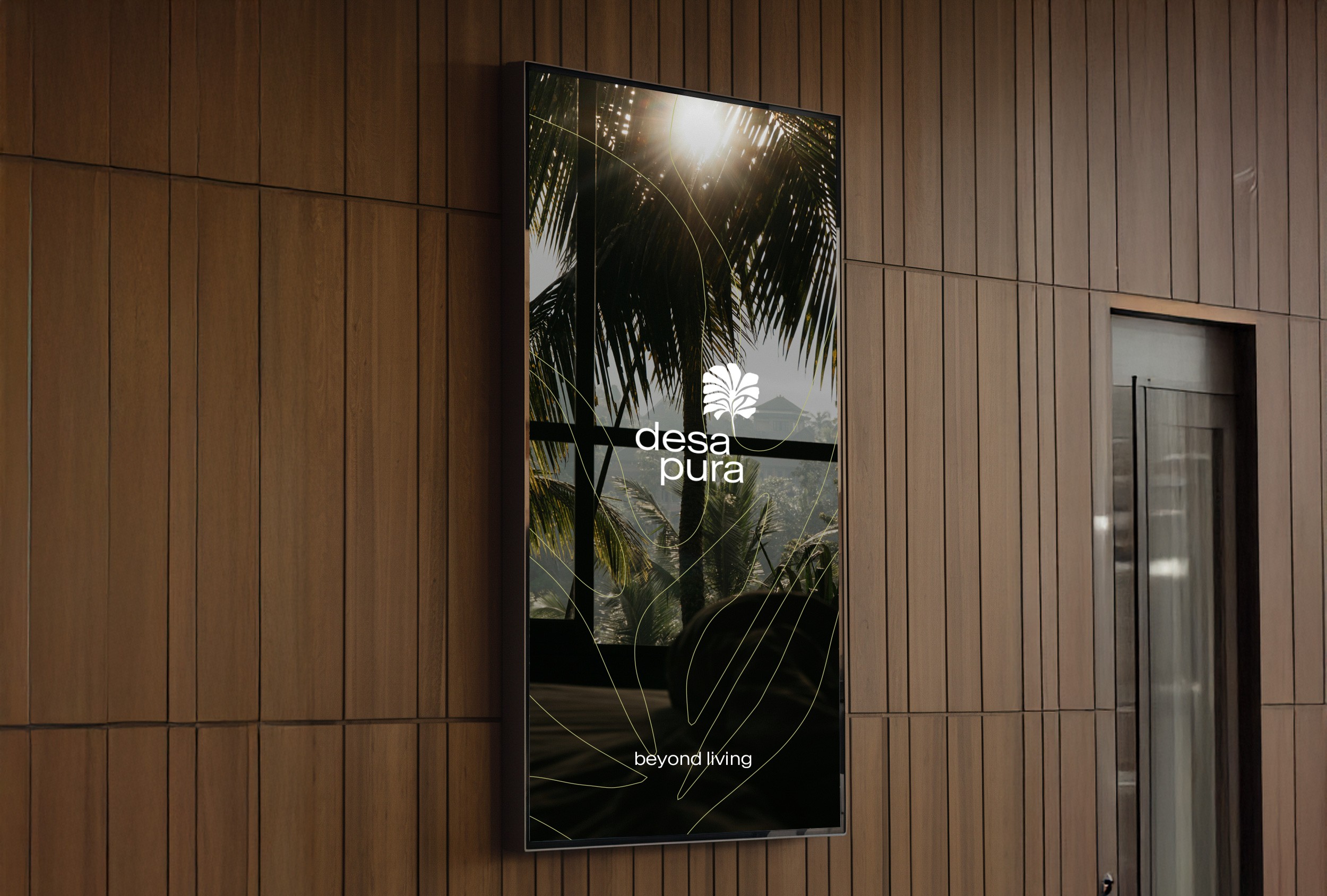 Modernes Wand-Display mit dem Desa Pura Branding, das das visuelle Konzept und die Architektur des Projekts hervorhebt.