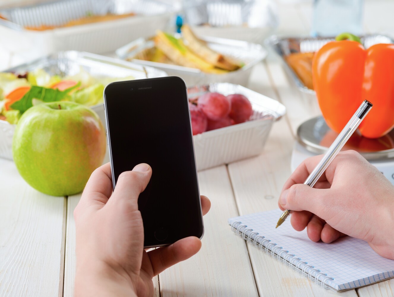 how many calories per meal to lose weight