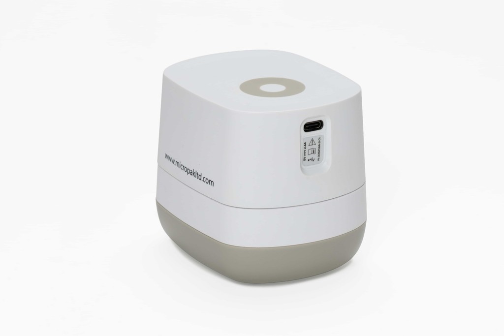 Mold Analyzer Reader designed for repeatable and traceable mold testing workflows