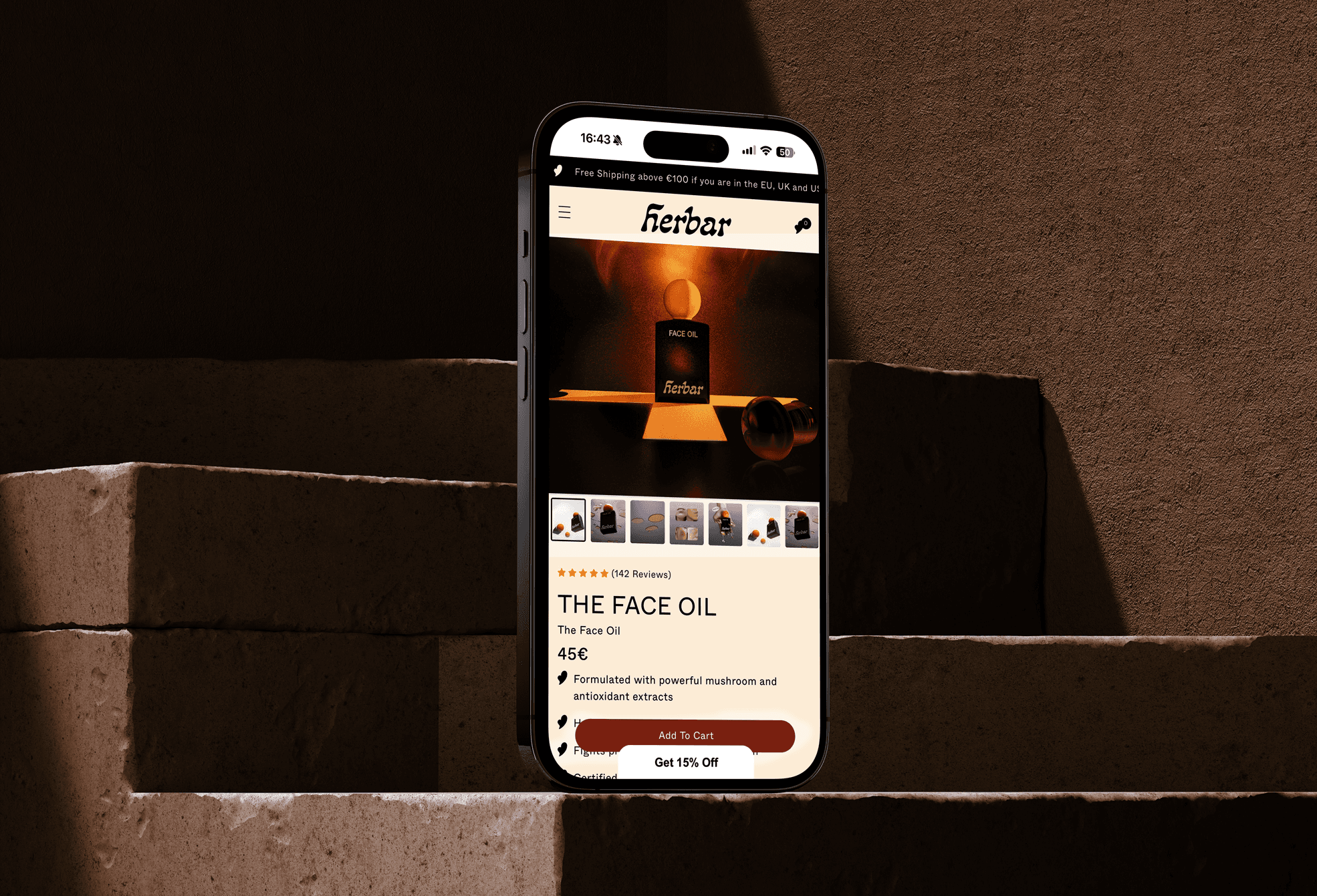 Interface mobile du projet Herbar, design digital et présentation du produit cosmétique.