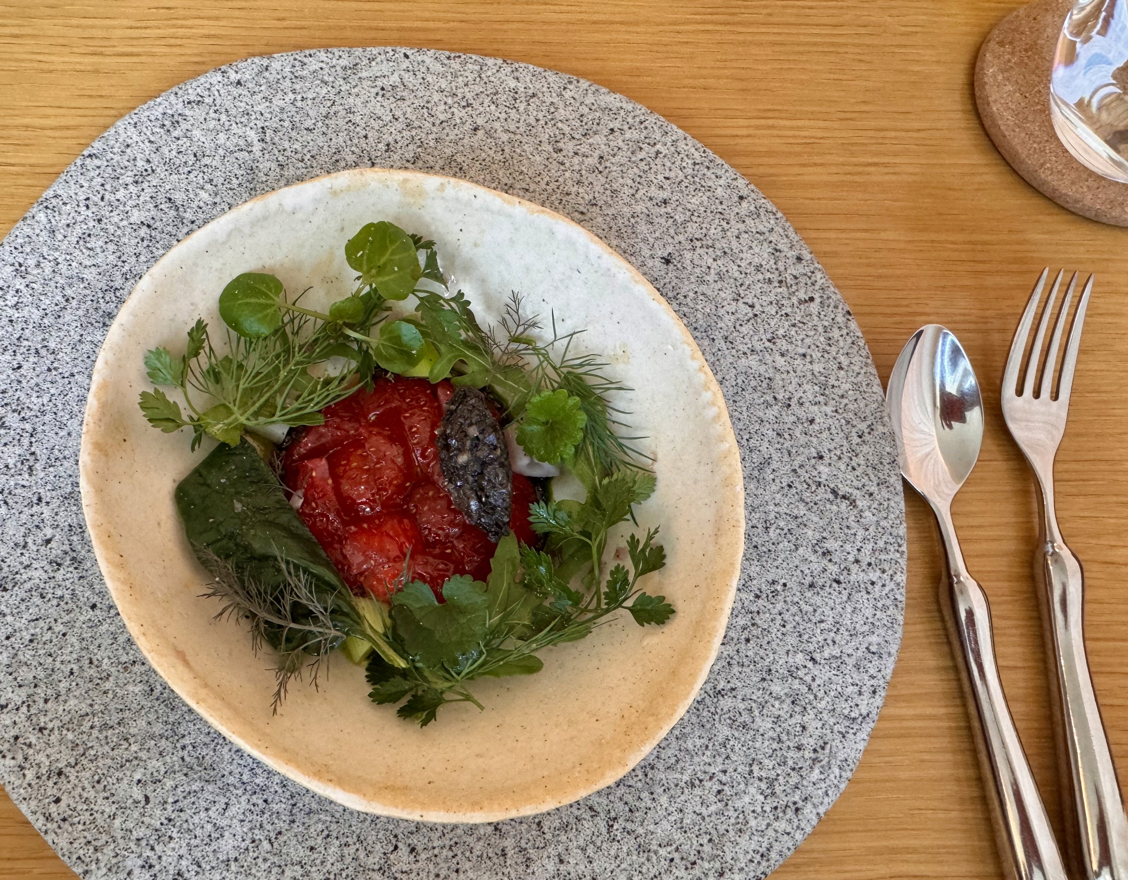 Strawberry salad at Legumé