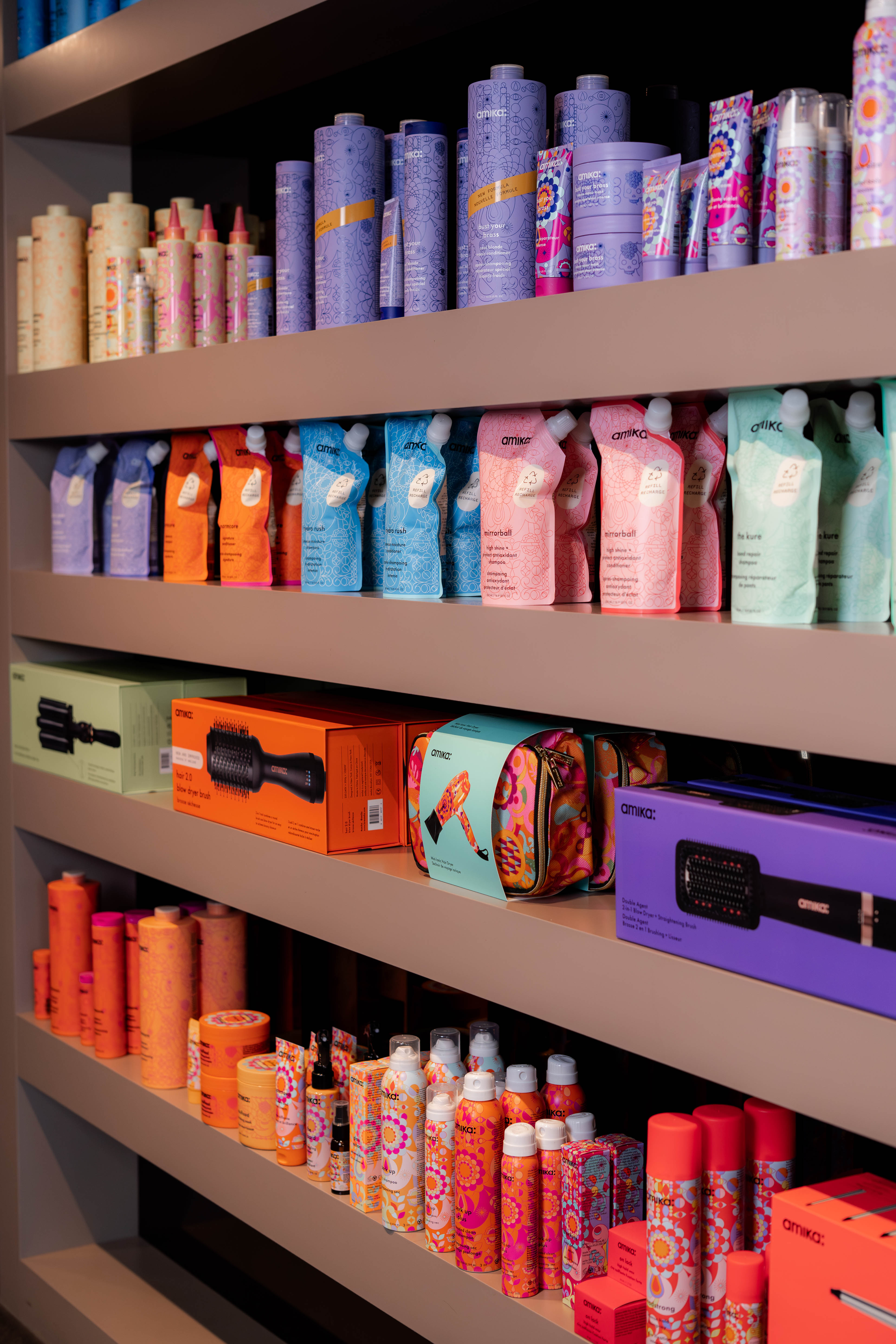 Photo of Gold in a leaf