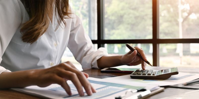 Accountant performing calculations
