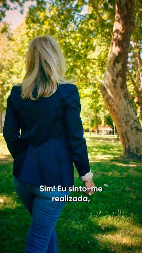 Veja os testemunhos de pacientes que recuperaram o sorriso e a confiança com este tratamento