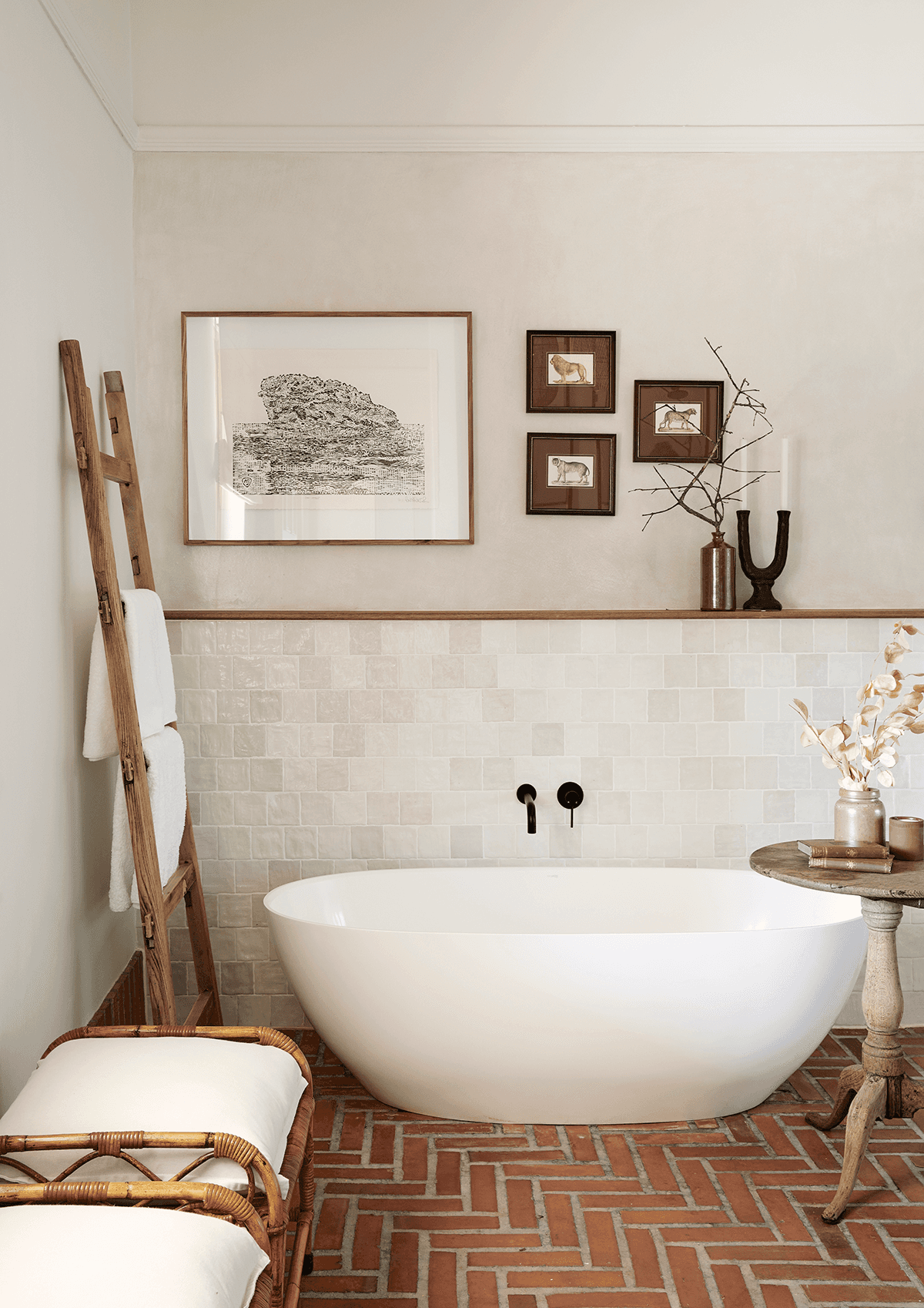 Here comes the alt text