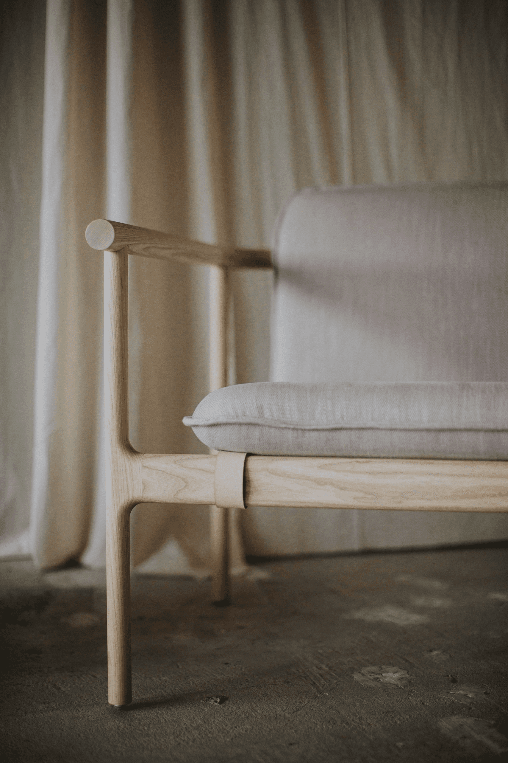 Ply tongues were inserted into each block of wood to help alignment during the laminating process