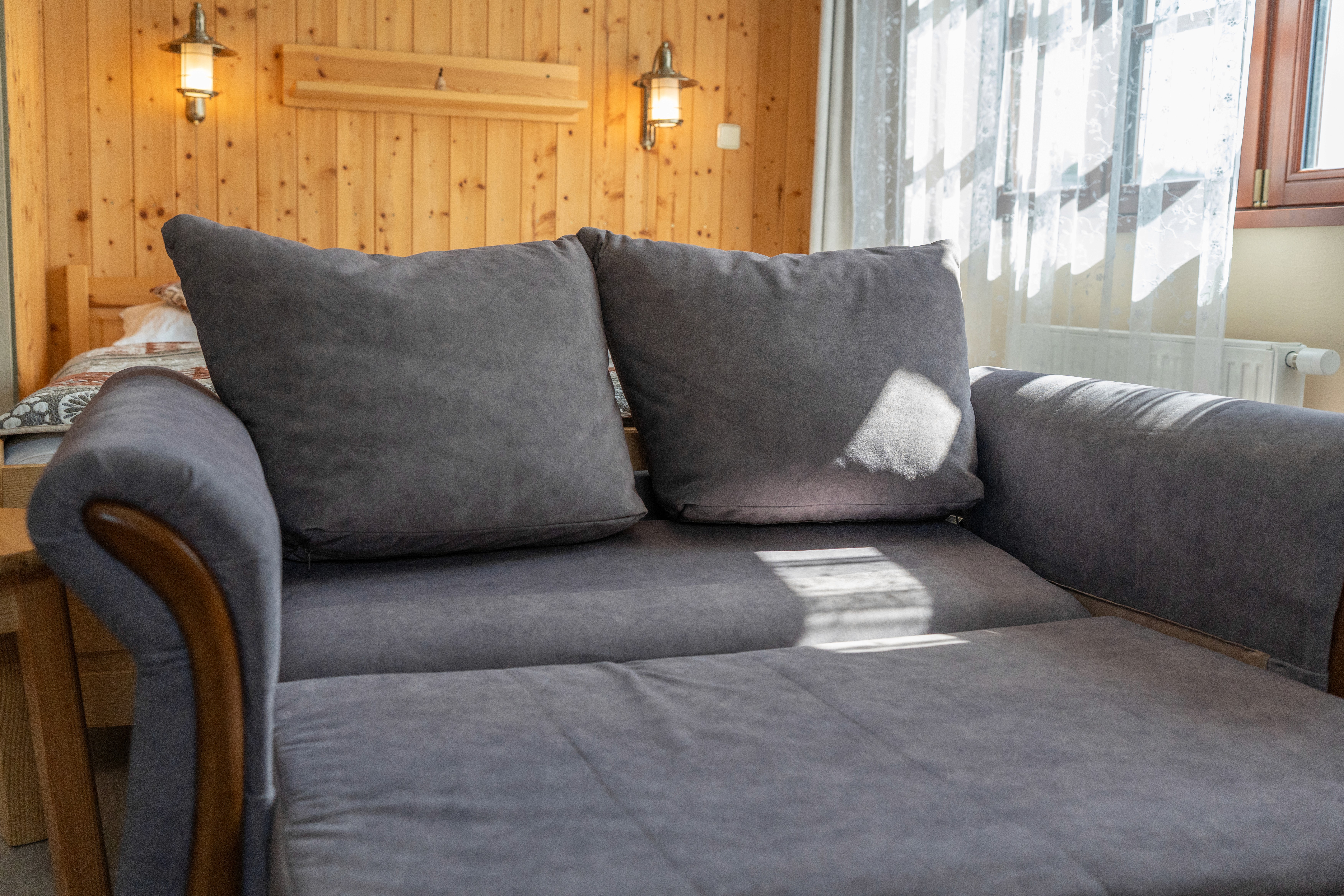 Here comes the alt text