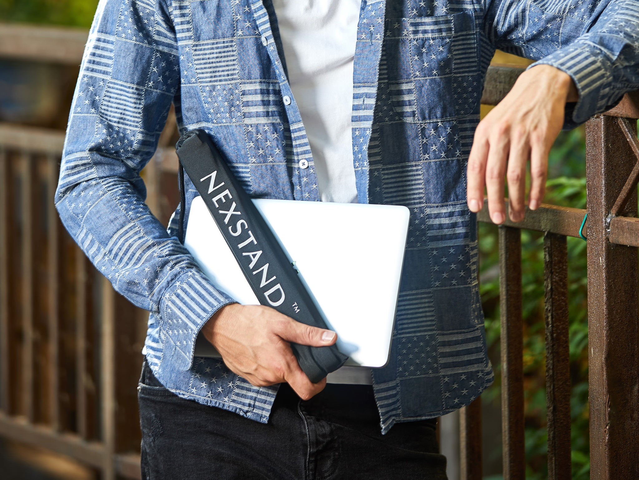 Lightweight and Portable Laptop Stand (Nexstand)