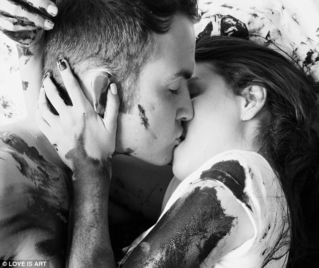 article-2231955-15FE315C000005DC-752_634x533