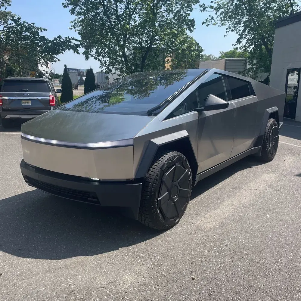 Vehicle preview photo