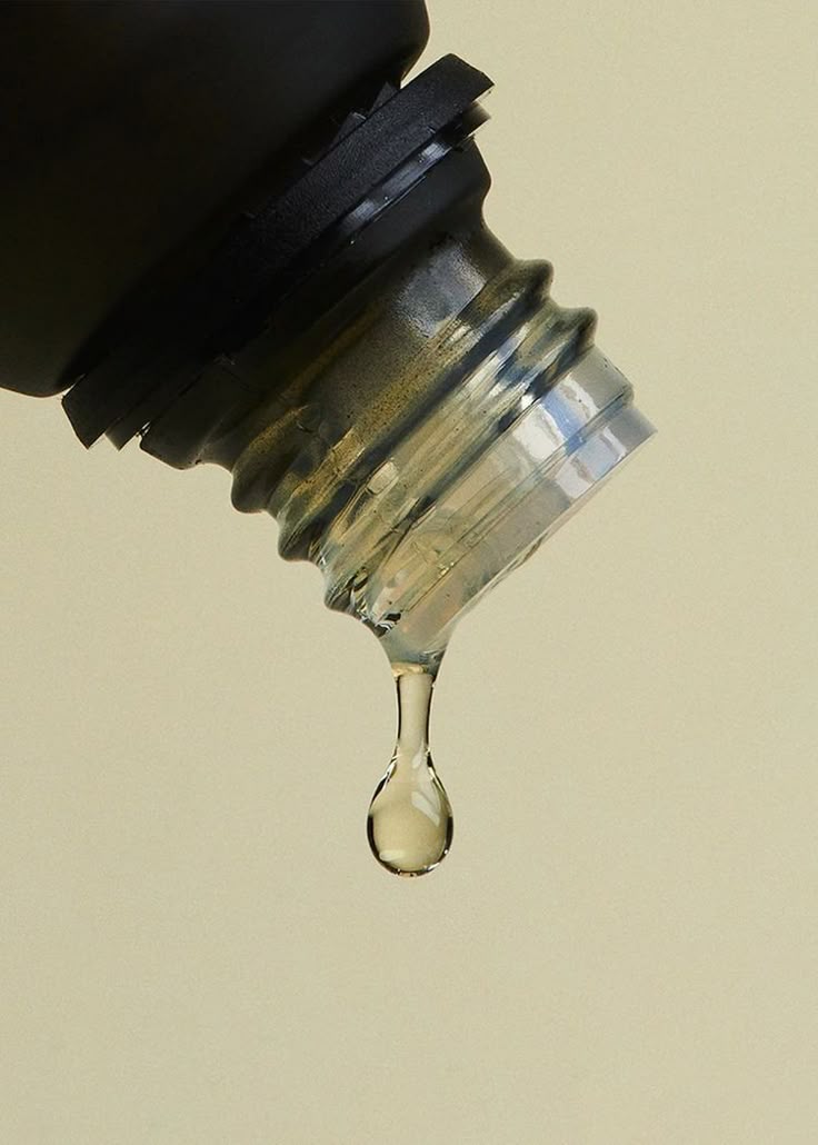 Essential oil rub for pain relief