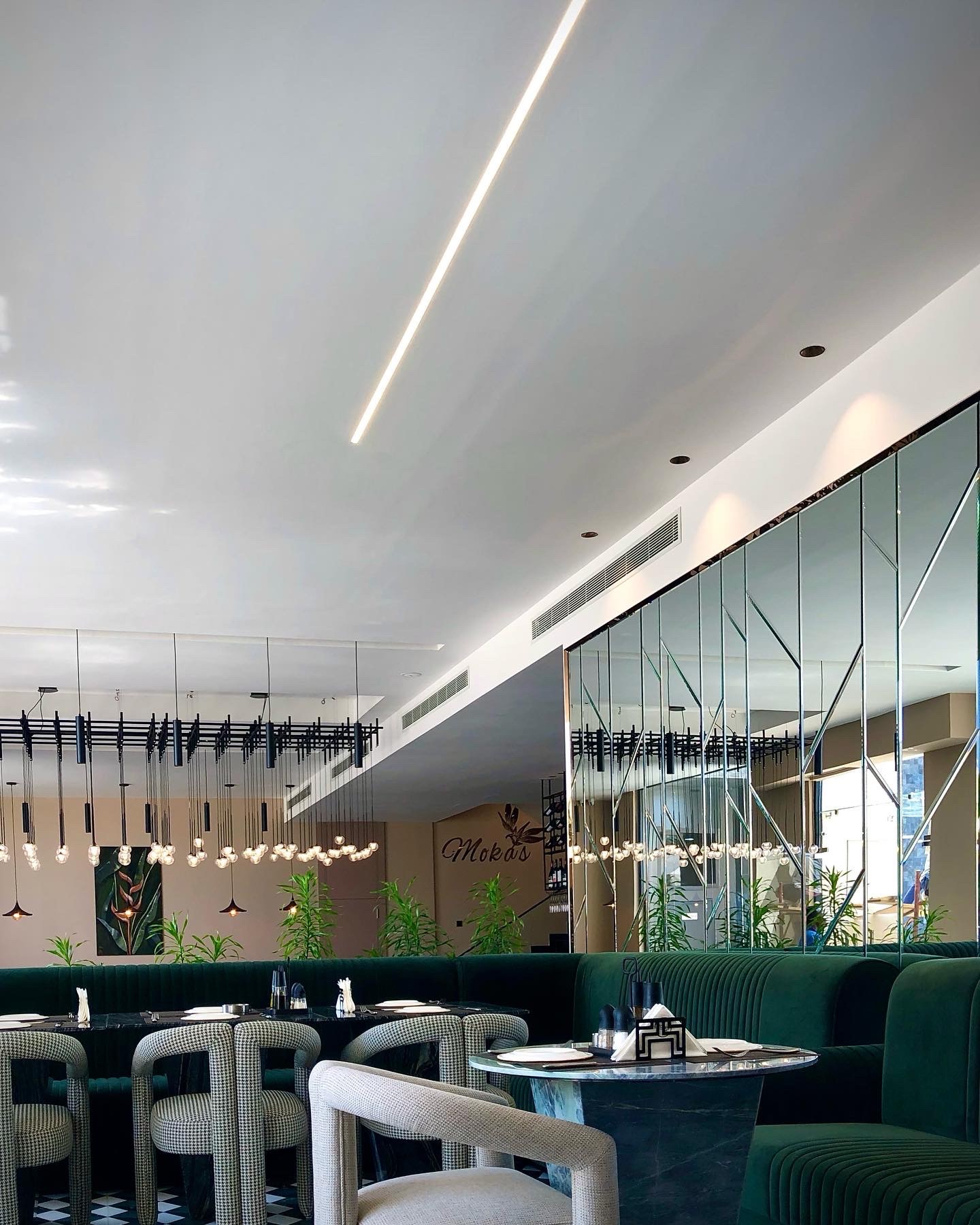 Plaster Board Ceiling and Mirror Design
