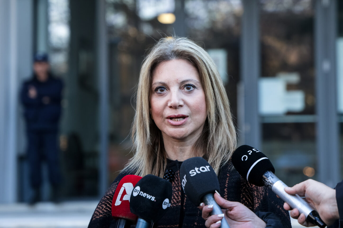 Political tension rises in Greece after Karystianou calls abortions a subject for public consultation