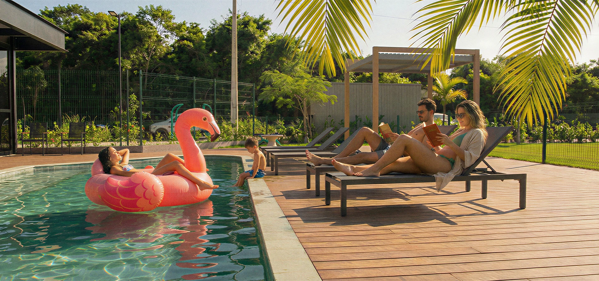 Dynamic picture of a cyclist riding downhill