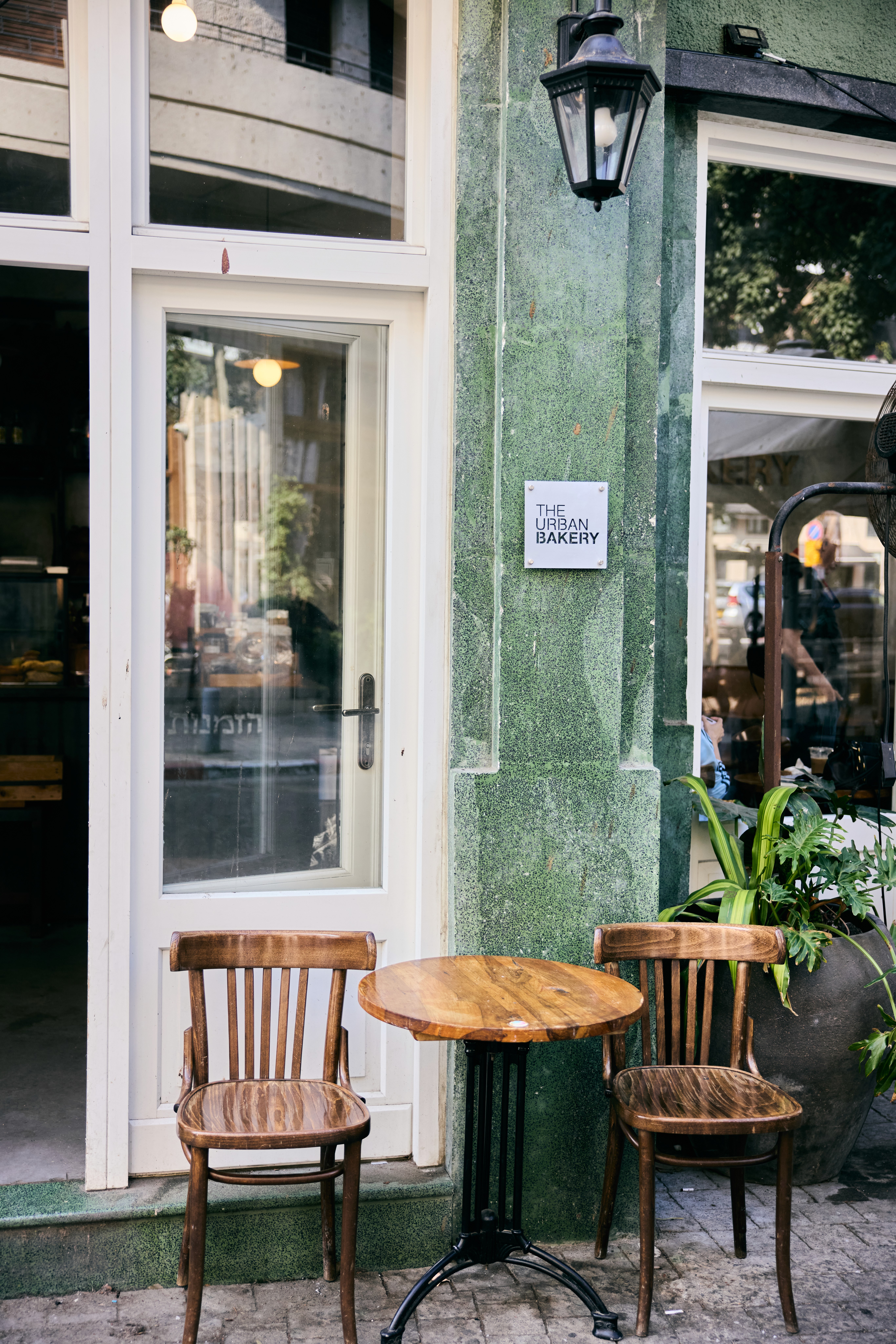 אורבן בייקרי בית קפה אורבני מבנה לשימור