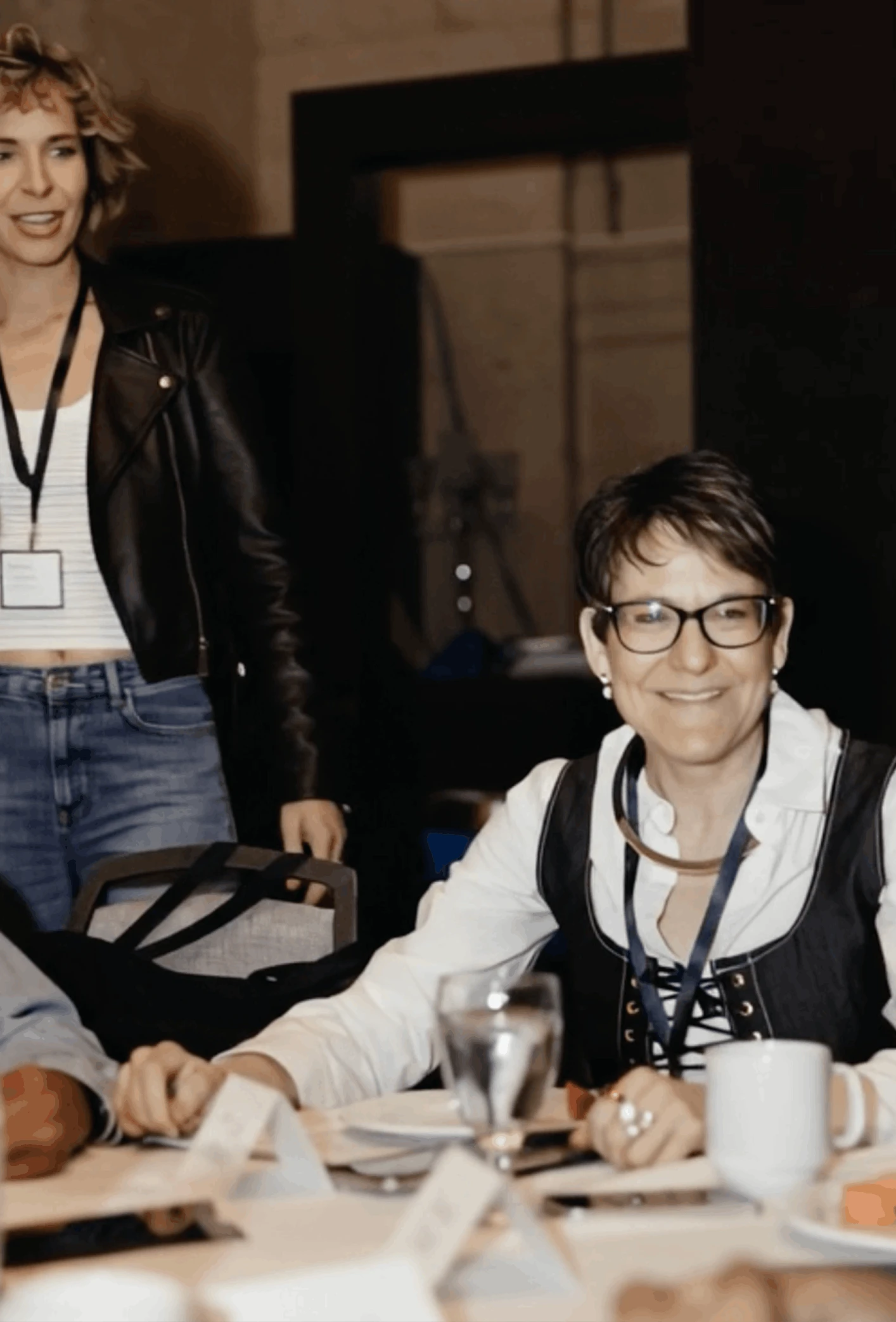 daneal sharing a workshop with students