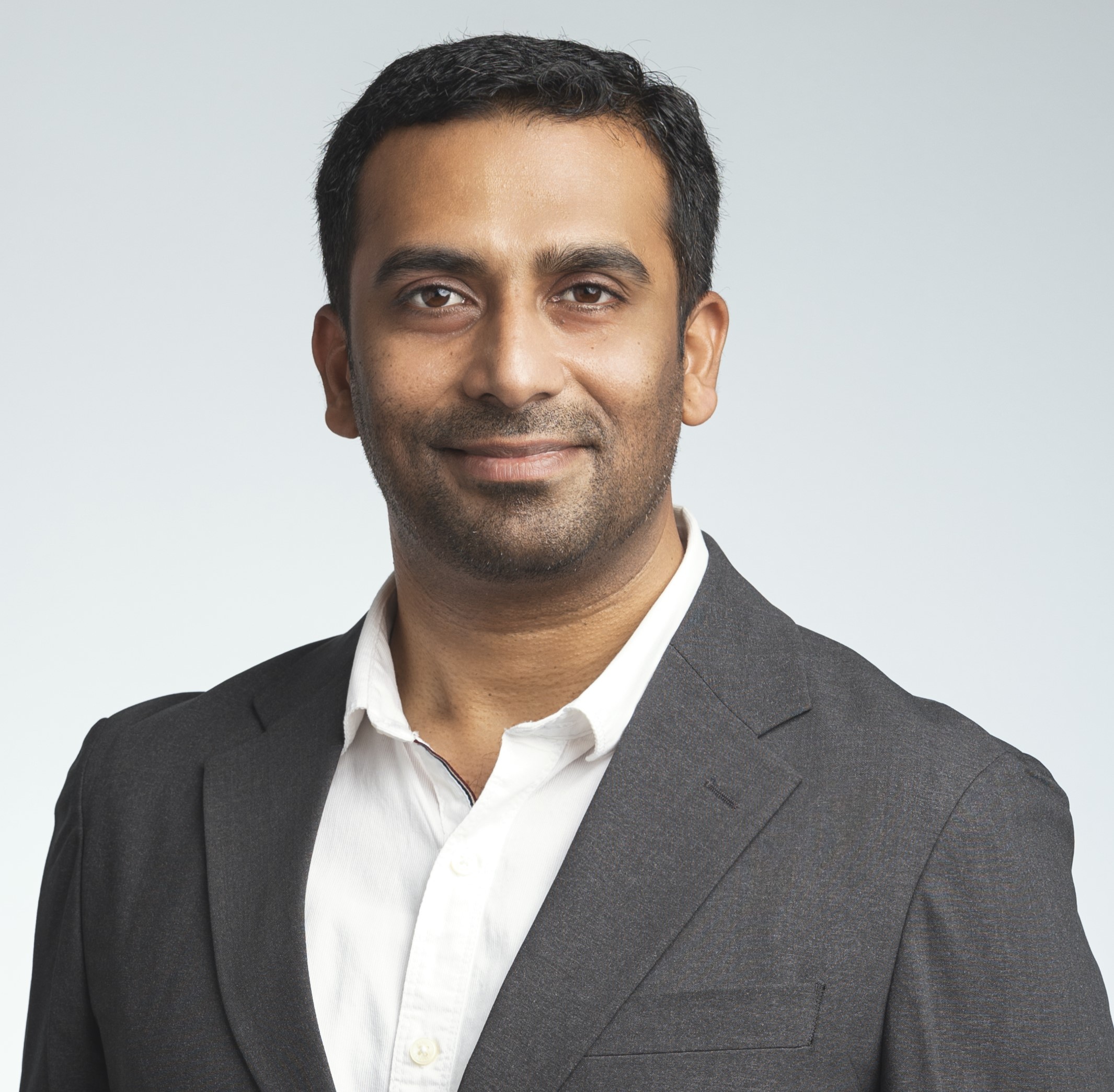 The Visual Impact of Campaigns Introduction