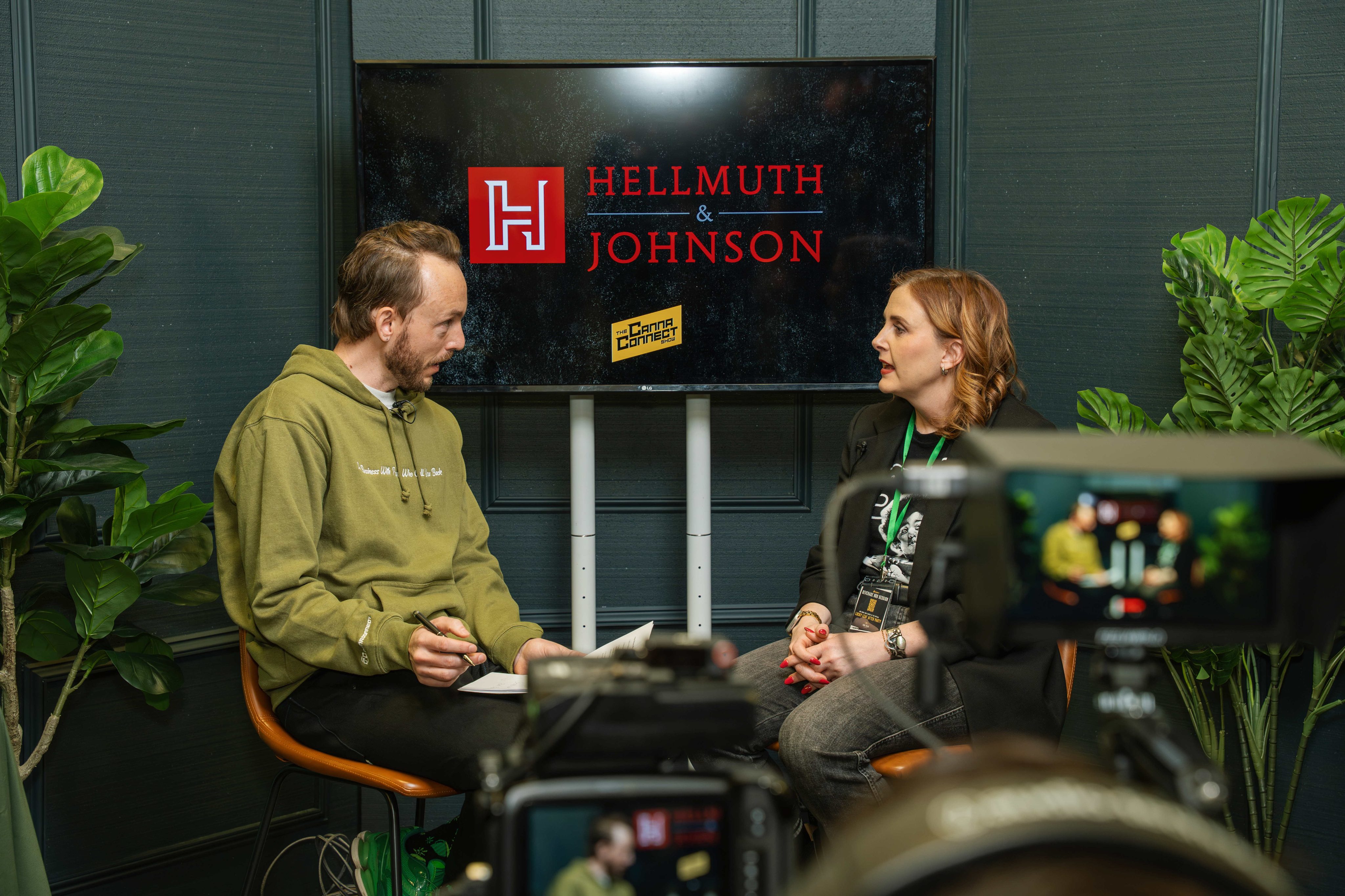 Stephen Eigenmann sits down with Carol Moss on The Canna Connect Show live from Lucky Leaf