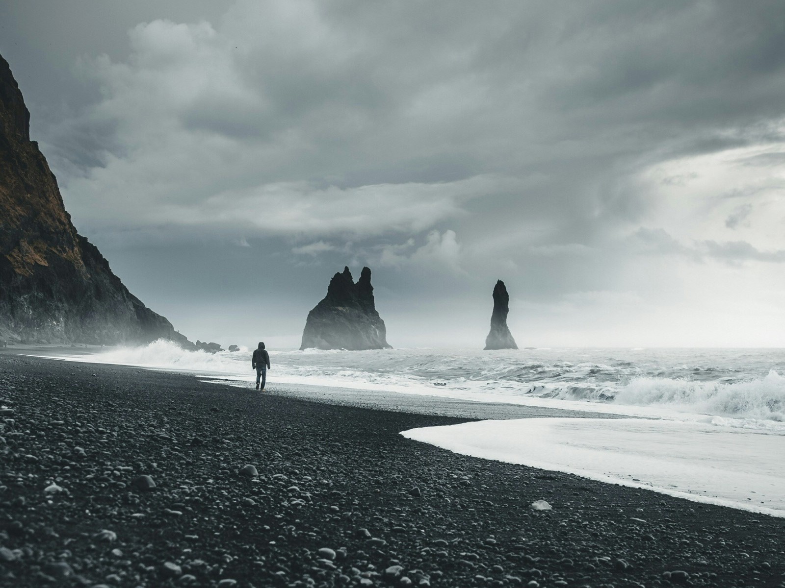 Reflections of Vestrahorn