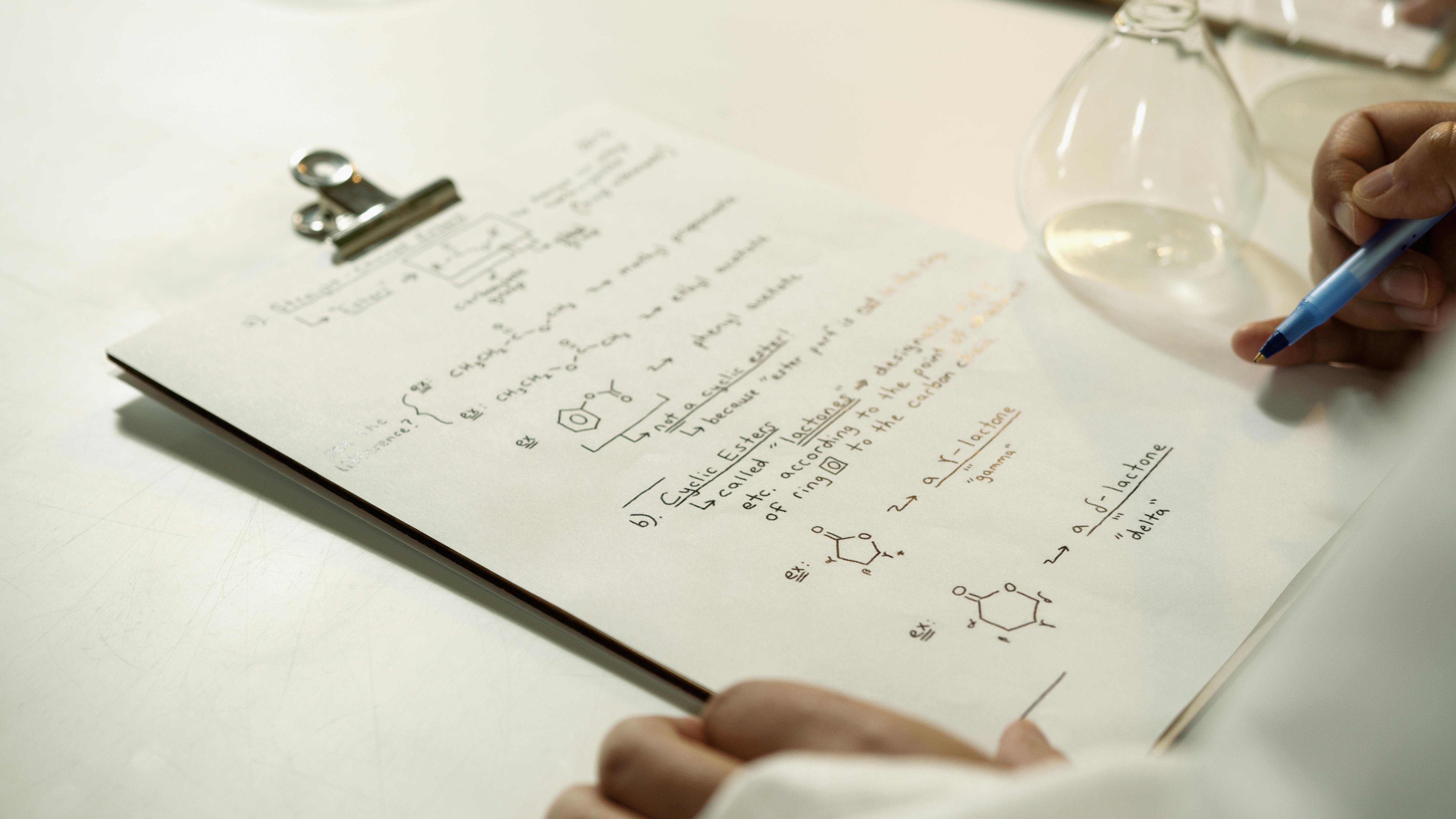 How to Study Organic Chemistry: The Ultimate Student Guide