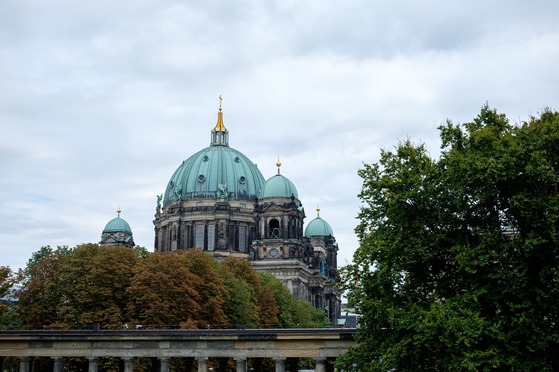 Berlin in October: A Smart 3-Day Guide for Museum Days, Autumn Walks, and the Festival of Lights